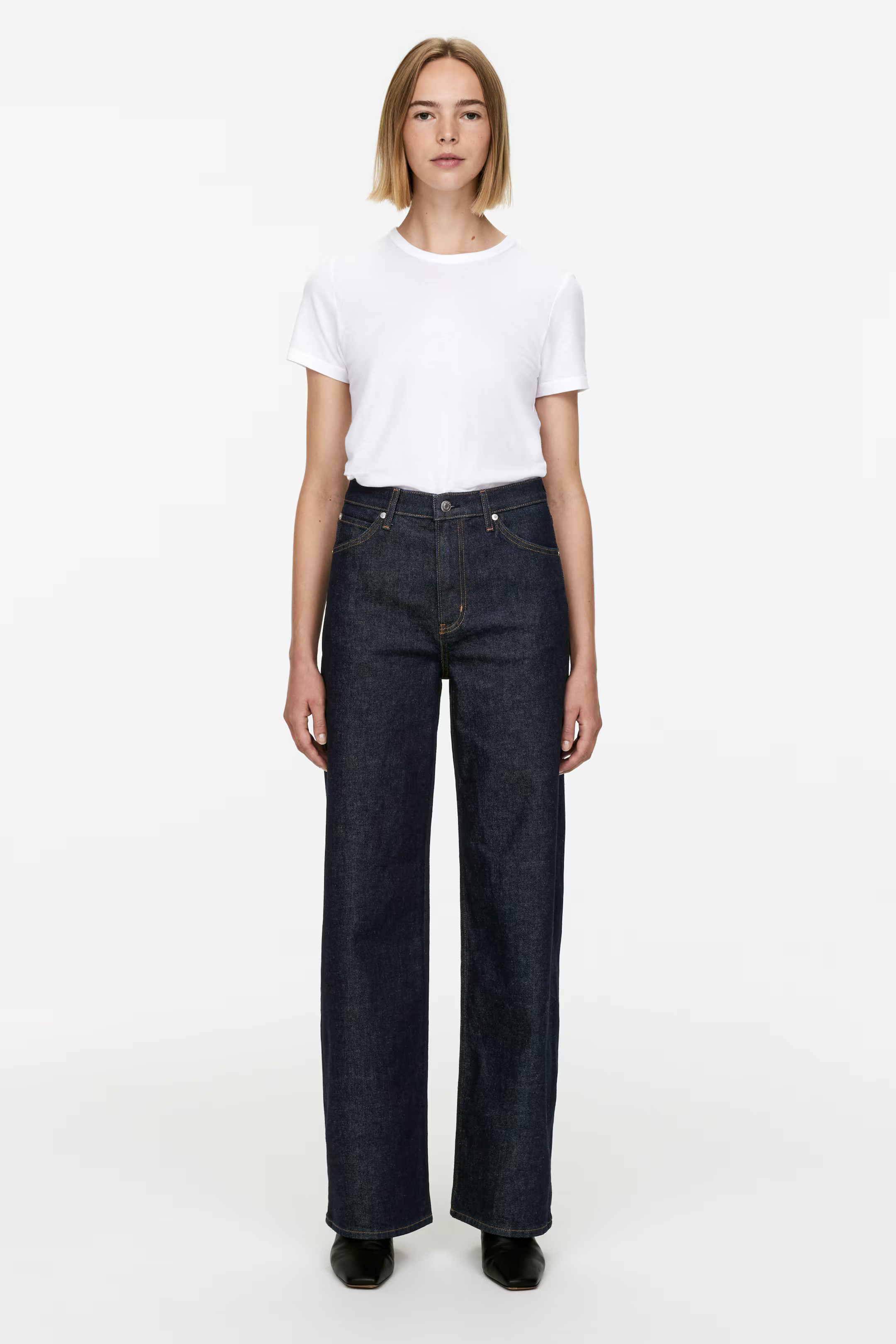LUPINE High Flared Stretch Jeans | H&M (UK, MY, IN, SG, PH, TW, HK)