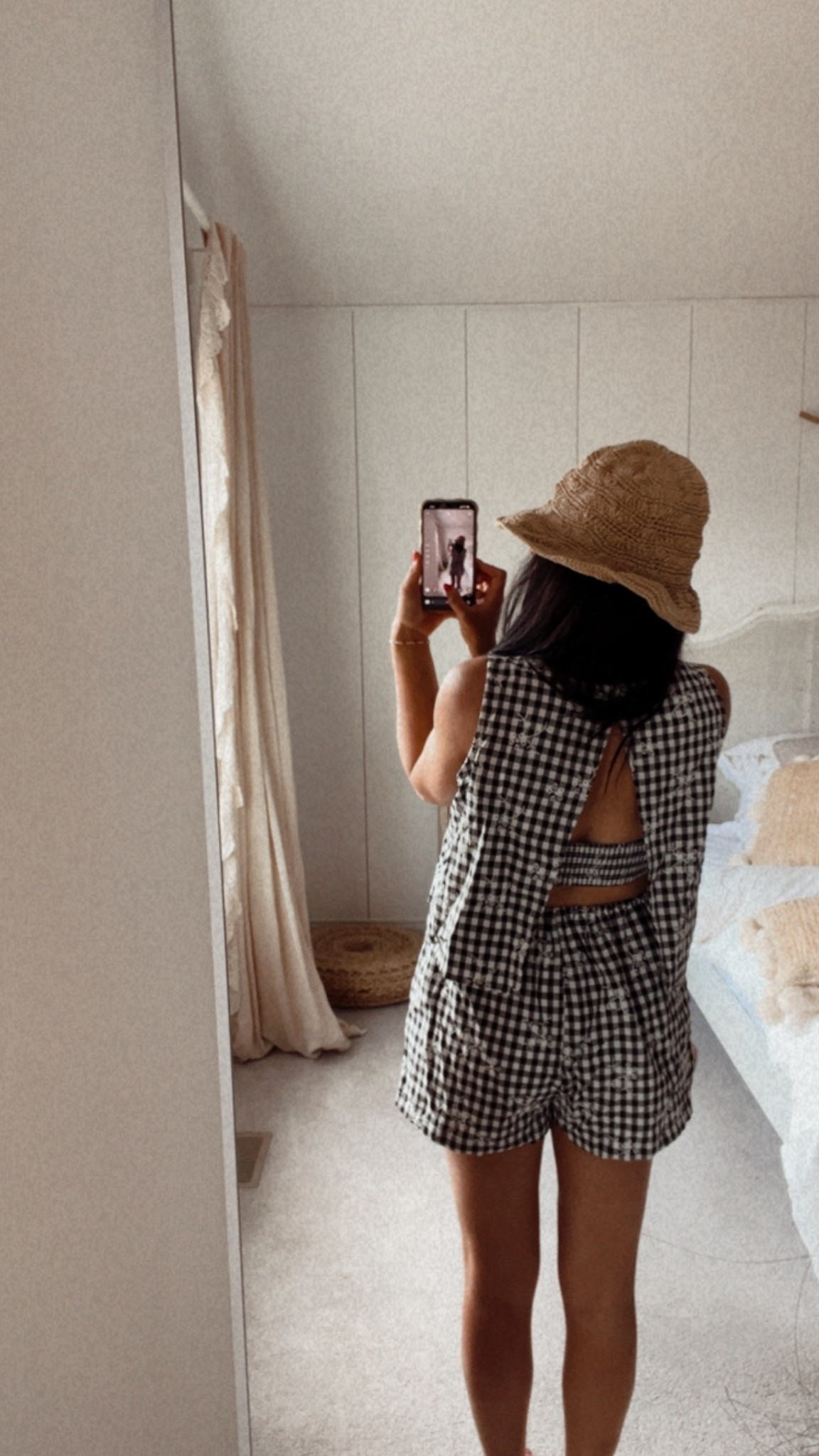 ELENISAVE40 for 40% off! 