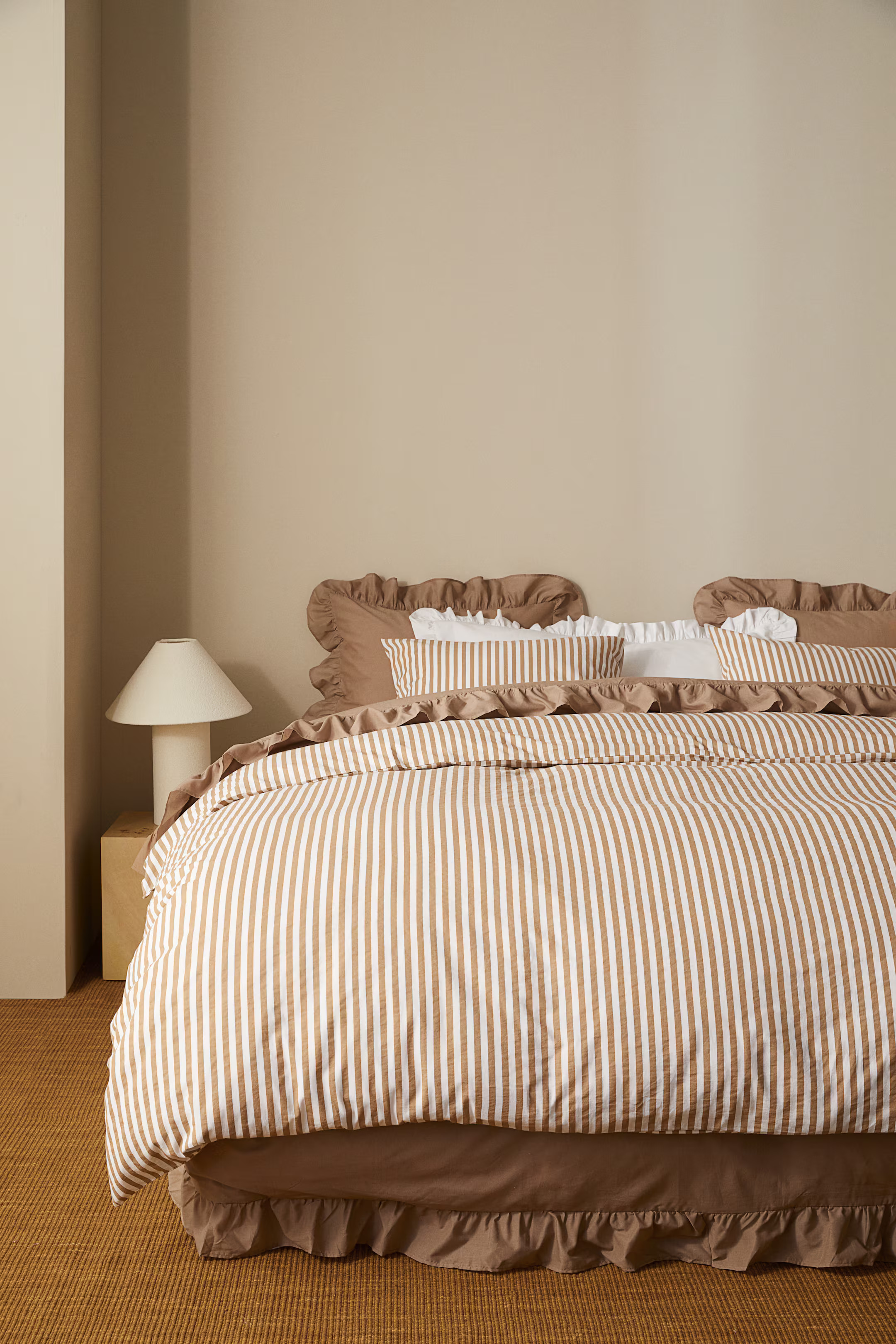 Cotton King/Queen Duvet Cover Set | H&M (US + CA)