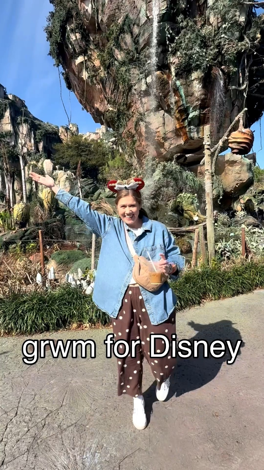 GRWM to go to Disney’s Animal Kingdom 🤎 

#LTKTravel #LTKootd #LTKgrwm