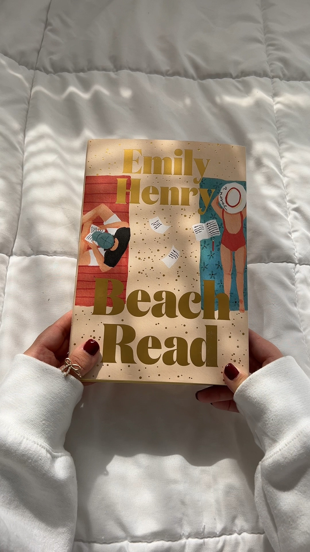 Beach Read by Emily Henry special editionn

#LTKFindsUnder100 #LTKHome #LTKVideo