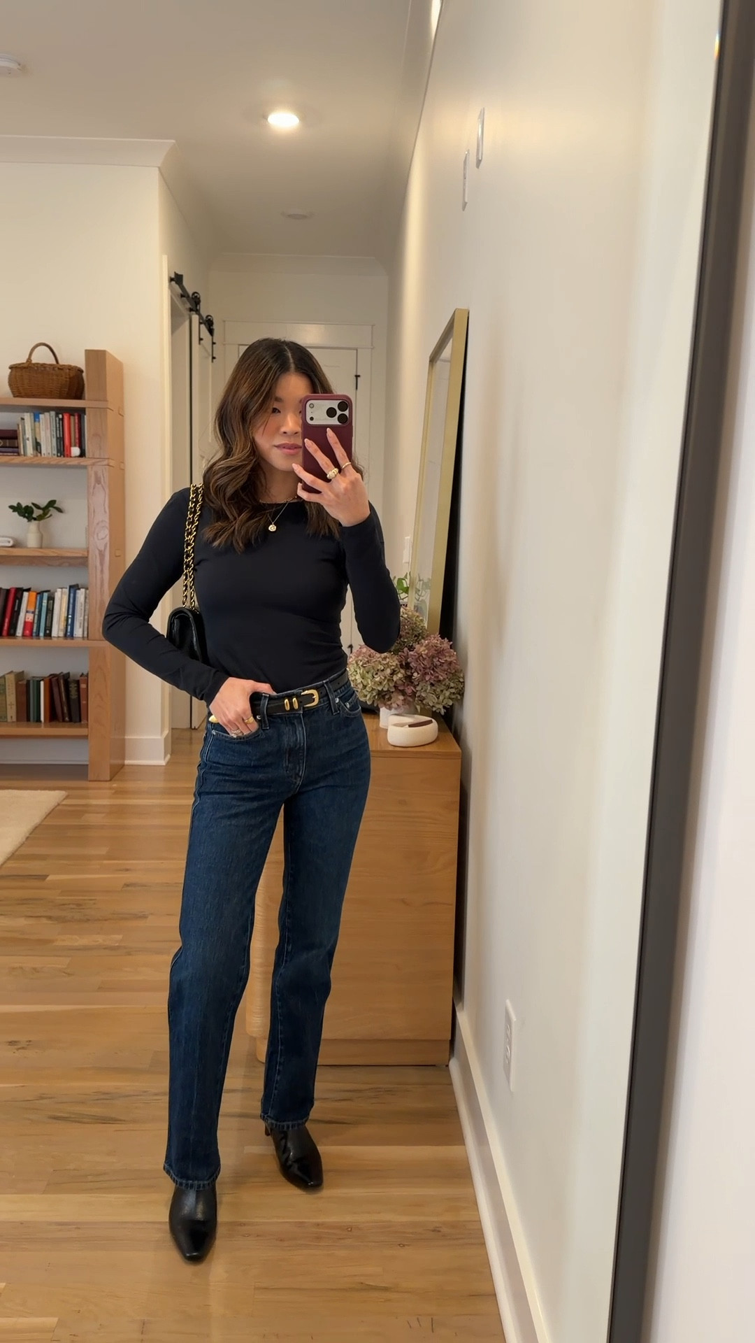 Valentine’s Day dinner outfit! 

• Top XS (it has built in padding so you dont need a bra!) 

• Jeans - 24 petite 

#LTKootd #LTKPetite #LTKValentine