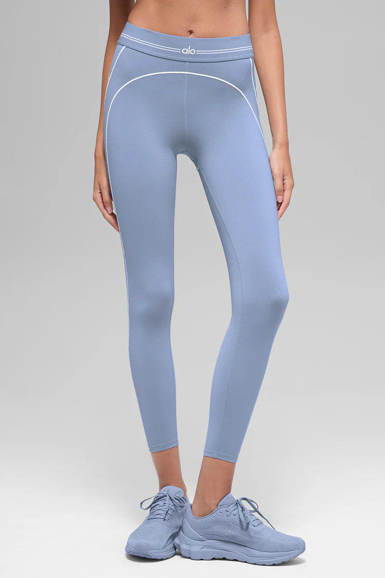 Airbrush High-Waist 7/8 Heart Throb Legging | Alo Yoga (US)