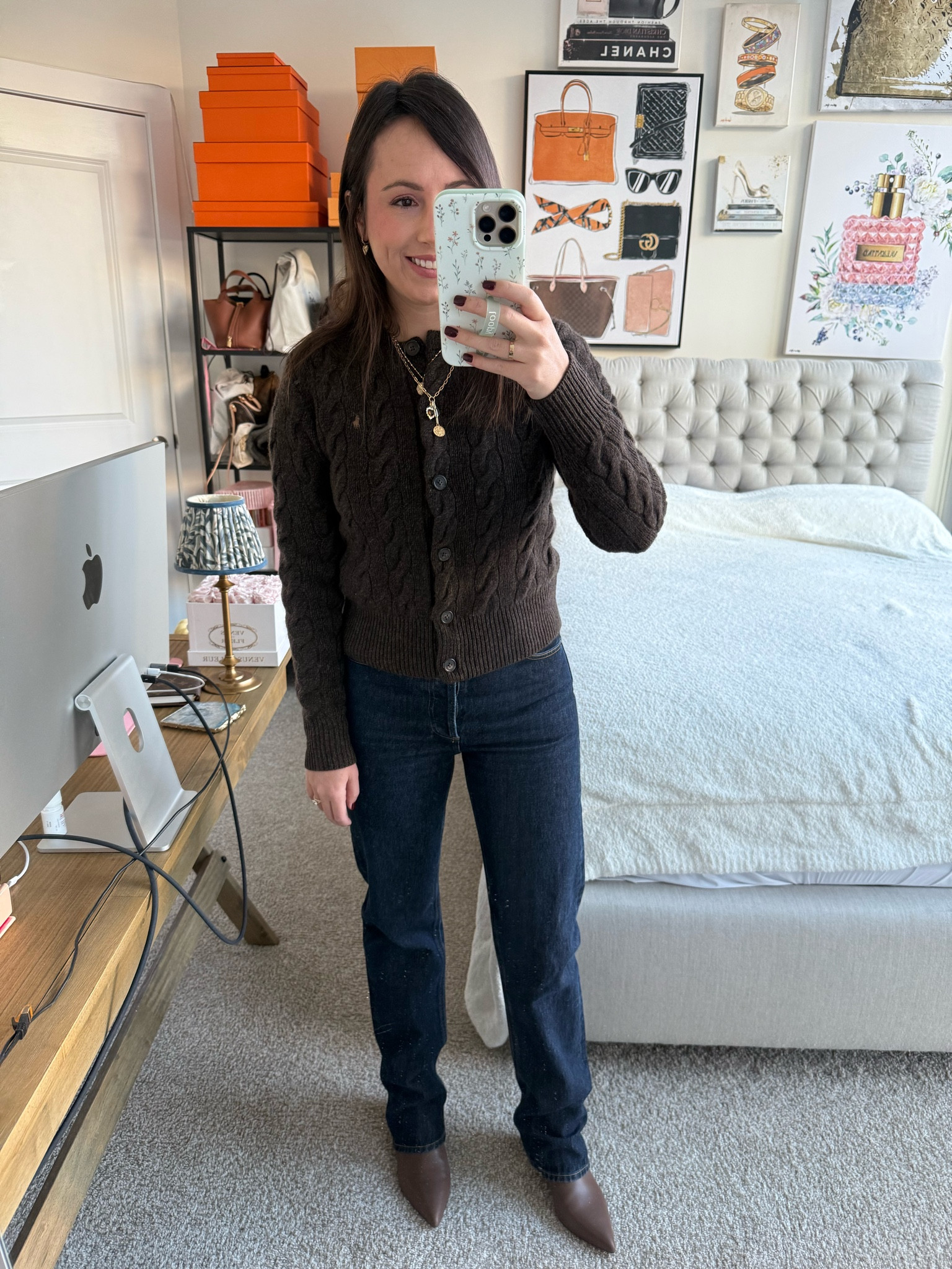 Ralph Lauren cable knit cardigan (size small), agolde jeans (tts 25), Marc fisher boots



#LTKSeasonal #LTKGiftGuide #LTKHoliday