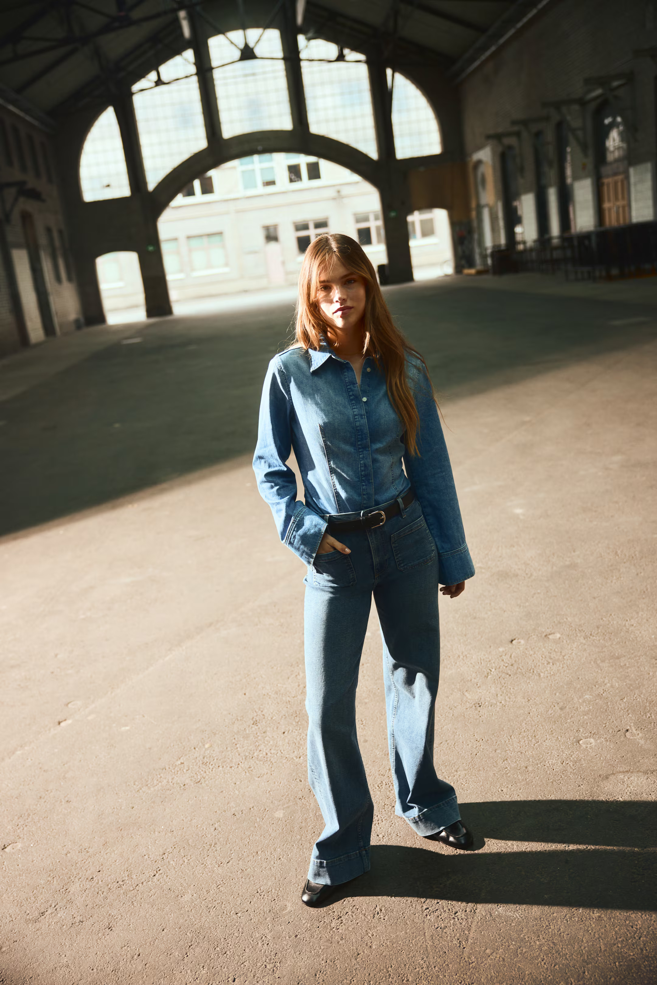 Fitted Denim Shirt - Denim blue - Ladies | H&M US | H&M (US + CA)