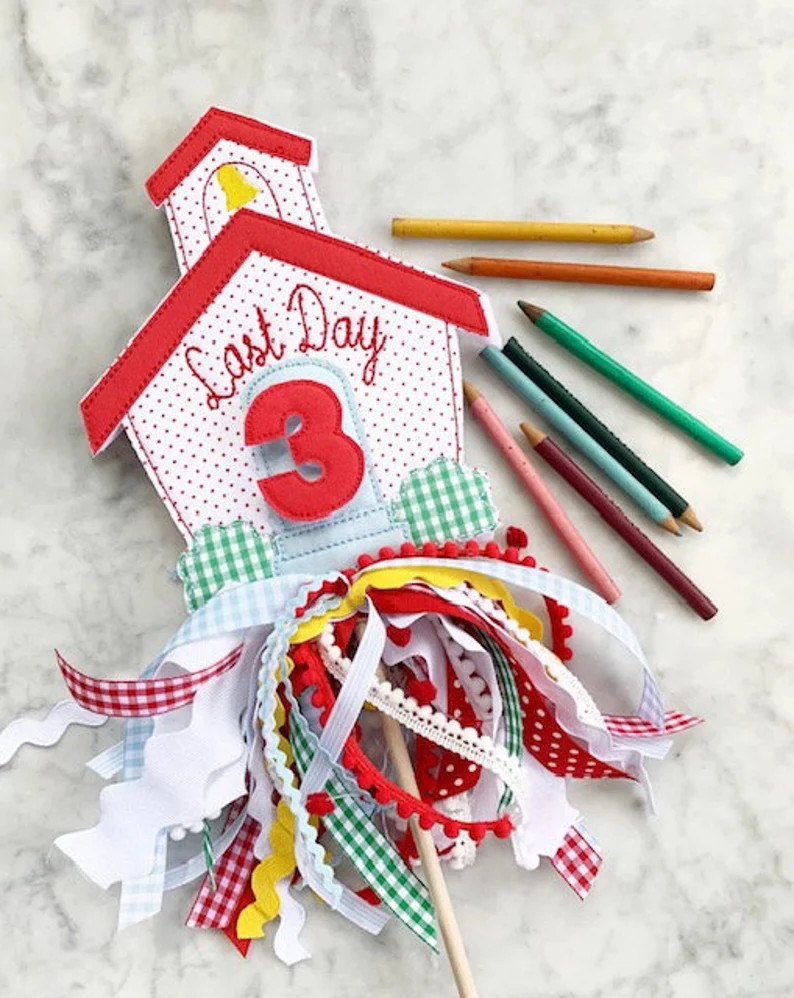 Back to School - First Day/Last Day Wand | Etsy (US)