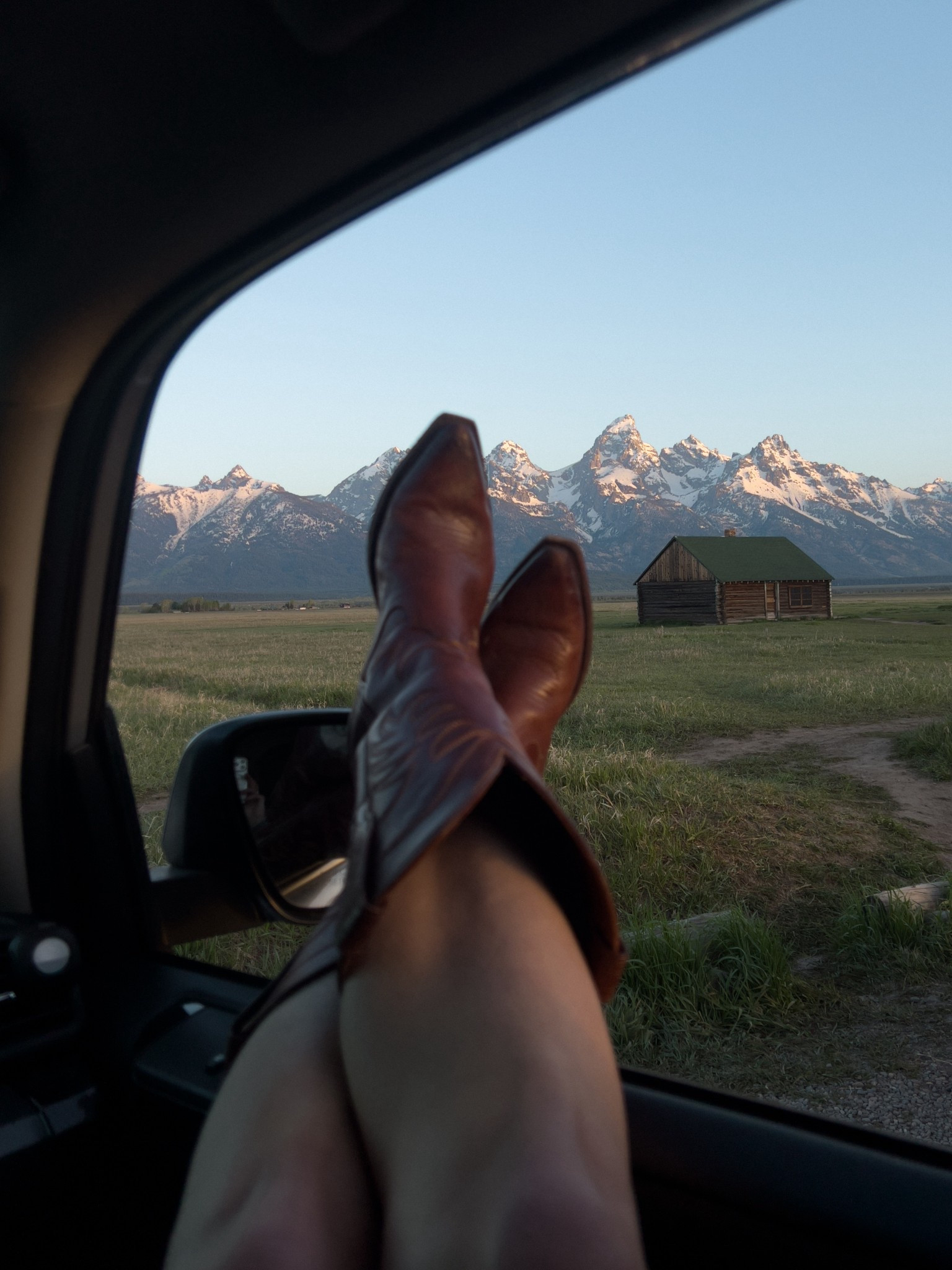 the best cowboy boots 🫶🏻

#LTKShoeCrush #LTKSummerEdit #LTKTravel