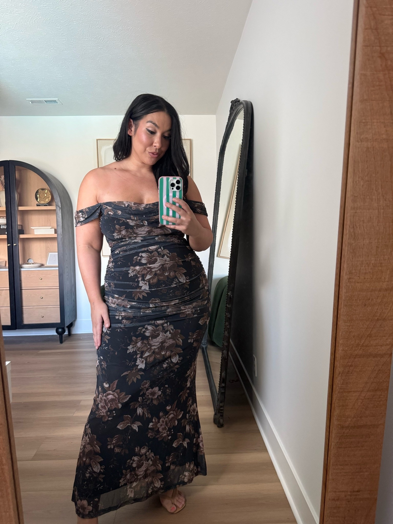 Size xl mesh floral dress
Summer dress

#LTKootd #LTKMidsize #LTKWedding