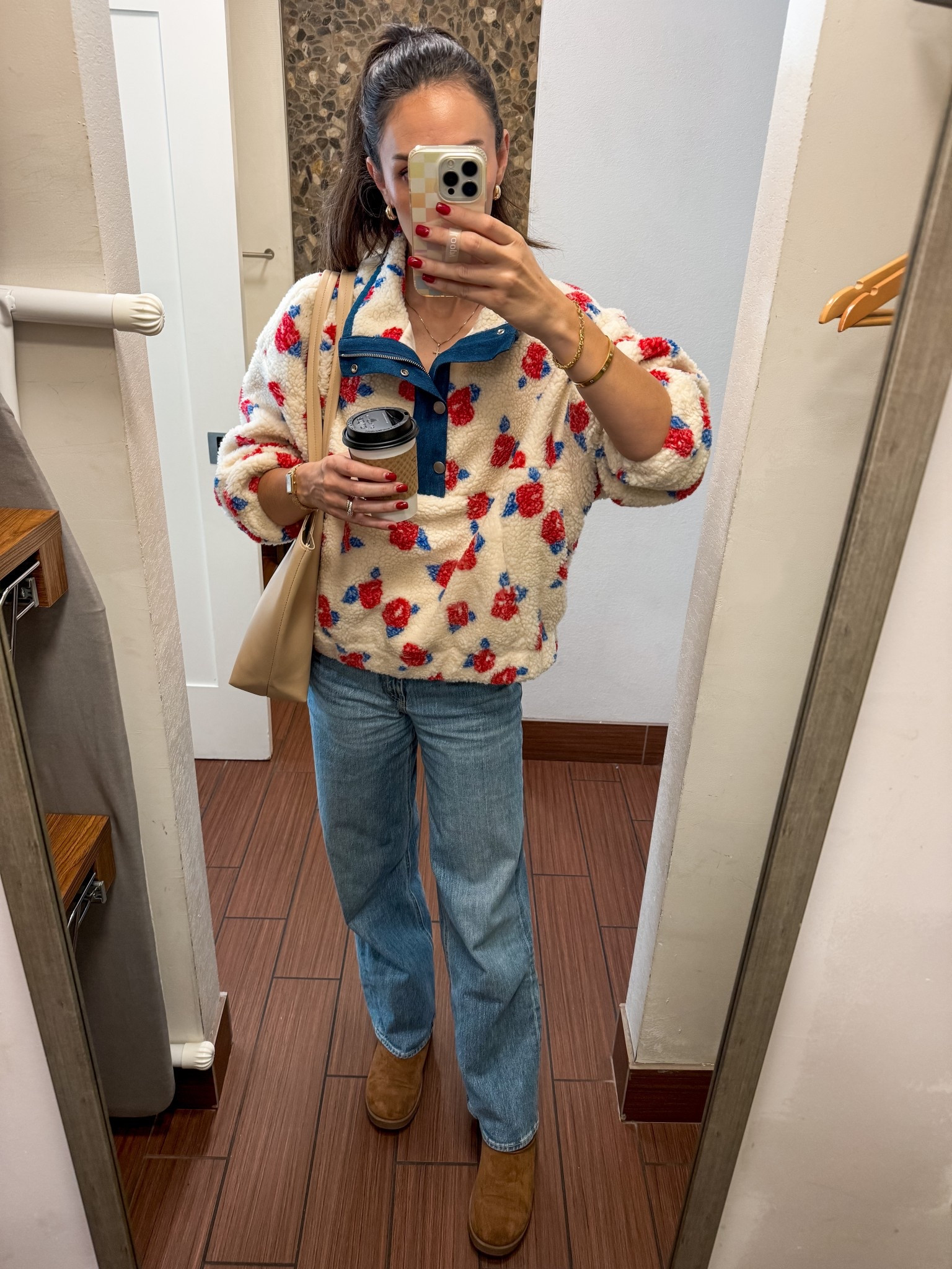 Momlife comfy cozy winter OOTD

#LTKTravel #LTKFindsUnder100 #LTKFindsUnder50