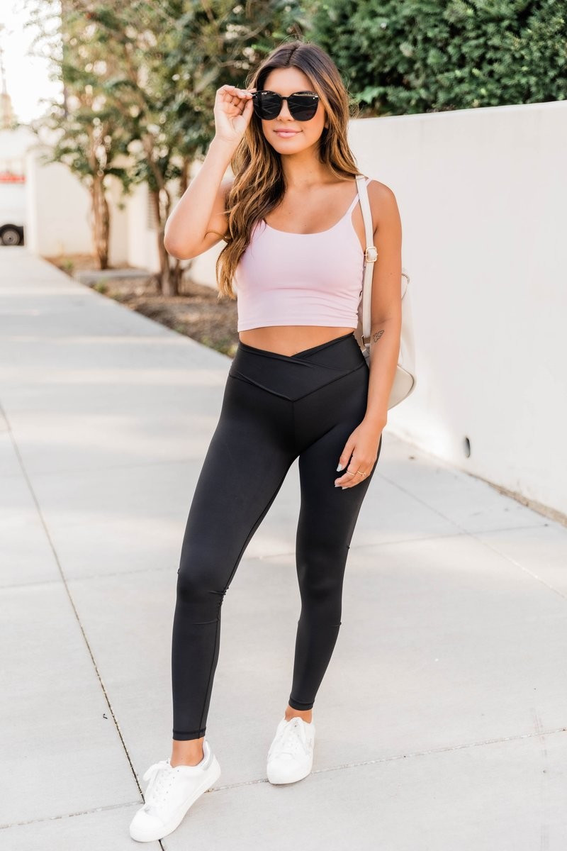 Back At It Again Solid Leggings Black | The Pink Lily Boutique