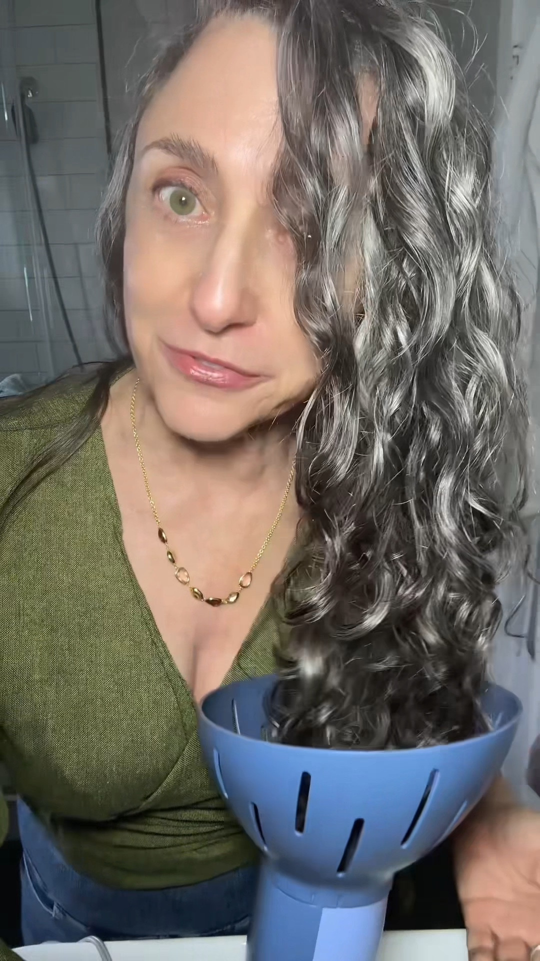 If you have wavy, curly, or coily hair, consider adding a hair steamer to your routine.
This one by Conair makes refreshing curls ridiculously easy. @conair
#hairsteamer #curlyhairtools #curlroutine #frizzcontrol #haircarefinds