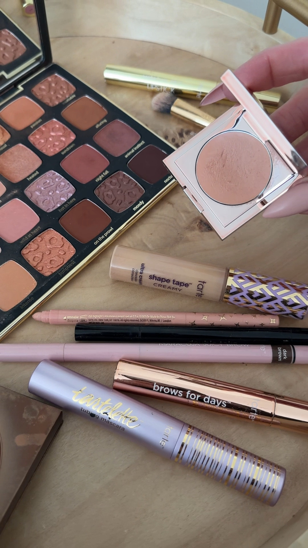 Save 35% off my everyday makeup favorites 
Dark under eye concealer, concealer brush, aging skin concealer ( I alternate between the two), eye brightening pencil, liquid/pencil eyeliner, microblading brow pen and brow gel, best mascara, face bronzer, go to eyeshadow palette, lipstick, not pictured…but love plumping lip liner, maracuja juicy lip balm, foundation sponge and bronzer brush (use with blush as well)  @Tarte 



#LTKSaleAlert #LTKBeauty #LTKOver40