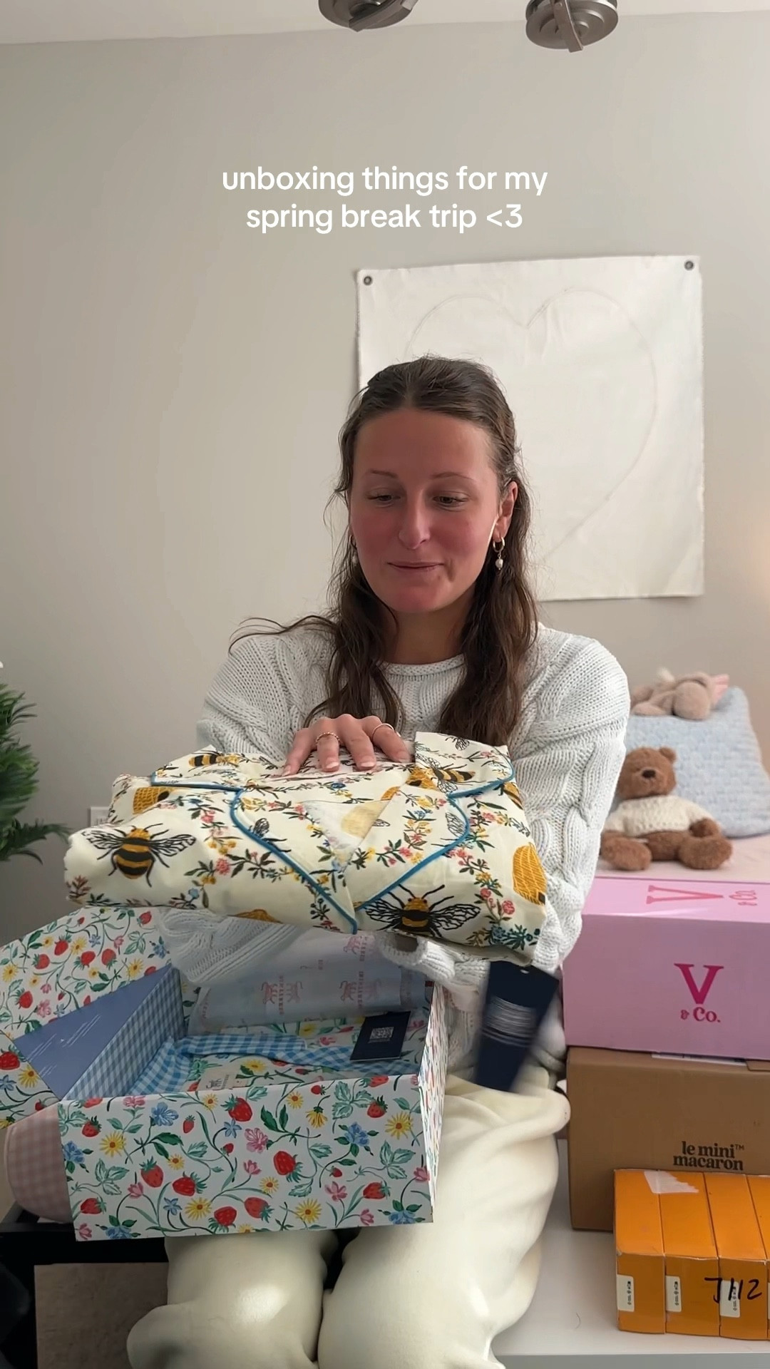 Unboxing things for my spring break trip 🏝️

Print fresh pajamas
 American eagle, ae, aerie, sun chaser tube top
Anthropology Le mini macaron travel kit
Eyebuy direct, sunglasses, blue light glasses

#LTKStyleTip #LTKSwim #LTKTravel