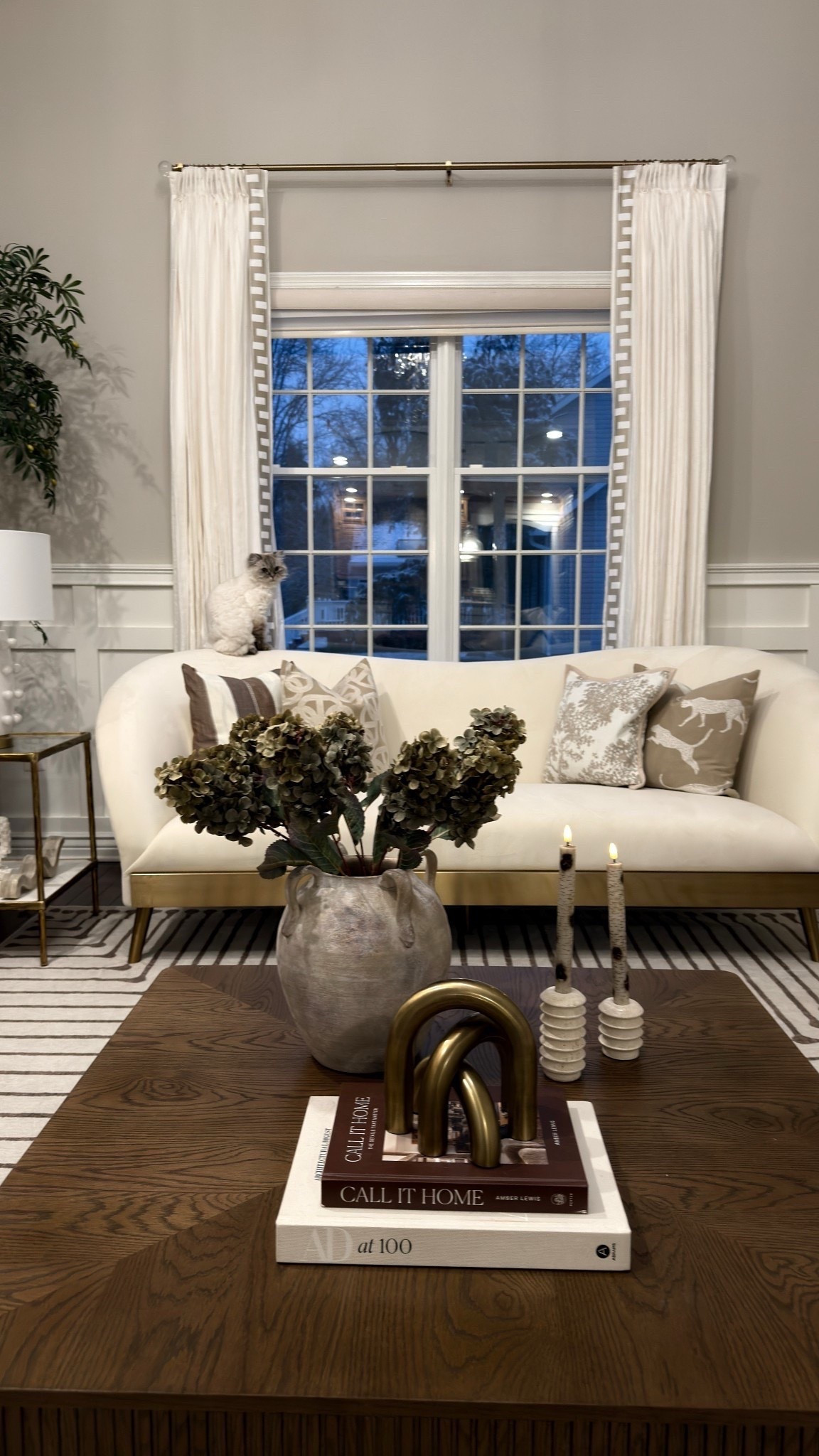 Coffee tabLe details @Wayfair @amazonhome 



#liketkit #LTKSeasonal #LTKHome #LTKSaleAlert
@shop.ltk
https://liketk.it/5Twsq