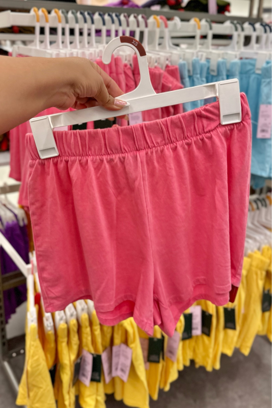 Comfy and perfect to lounge in, these Wild Fable shorts are only $8 and available in 6 colors😍 XXS-4x