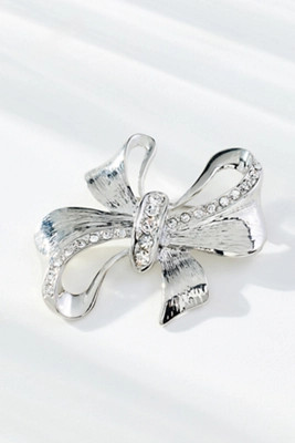 Ornate Bow Brooch | Anthropologie (US)