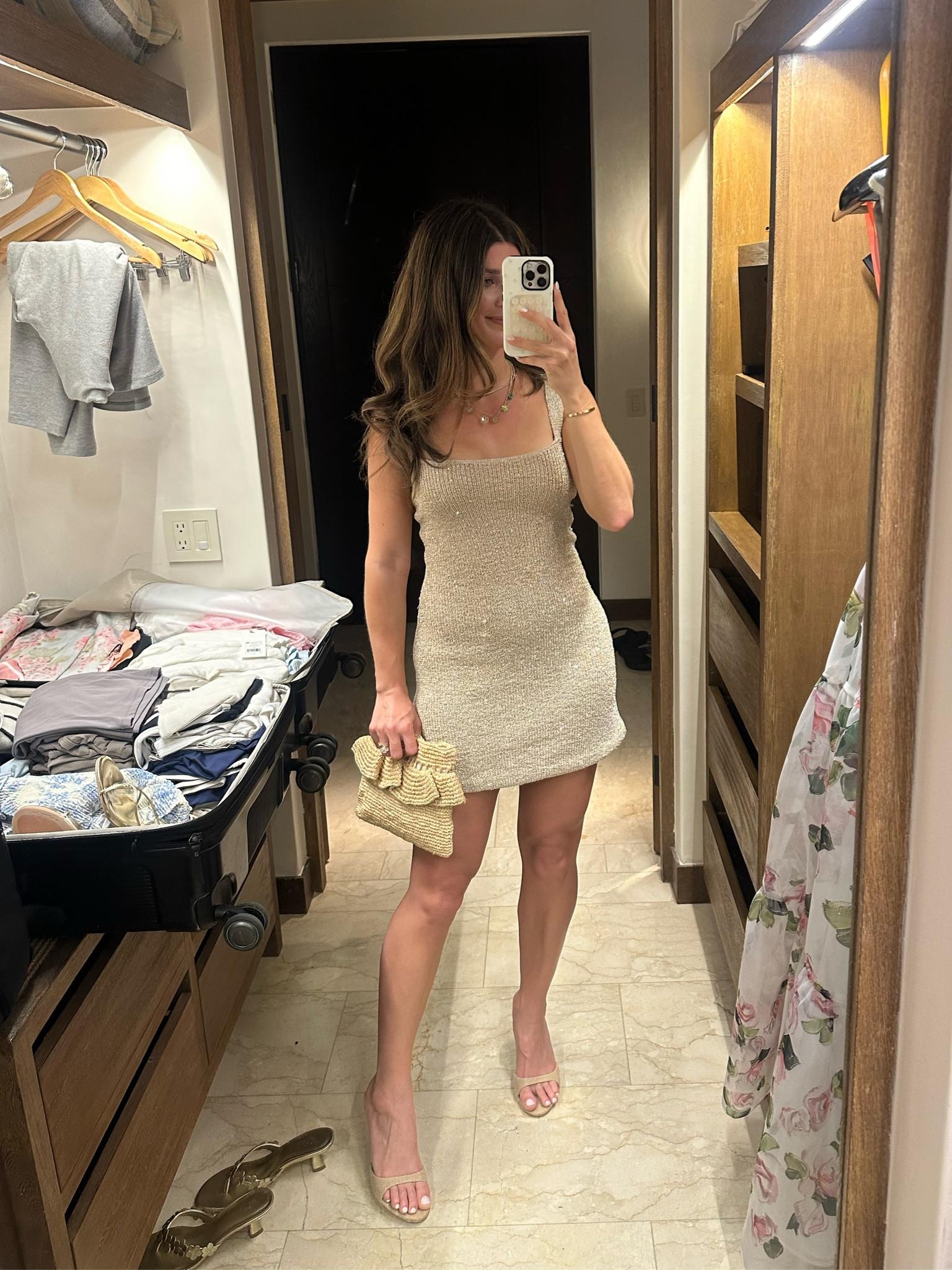 Cabo night 2🥂 

Dress size xs (got hemmed, super stretchy)
Shoes tts 