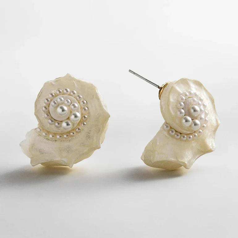 Santana Shell Statement Stud Earrings - Pearl | BaubleBar