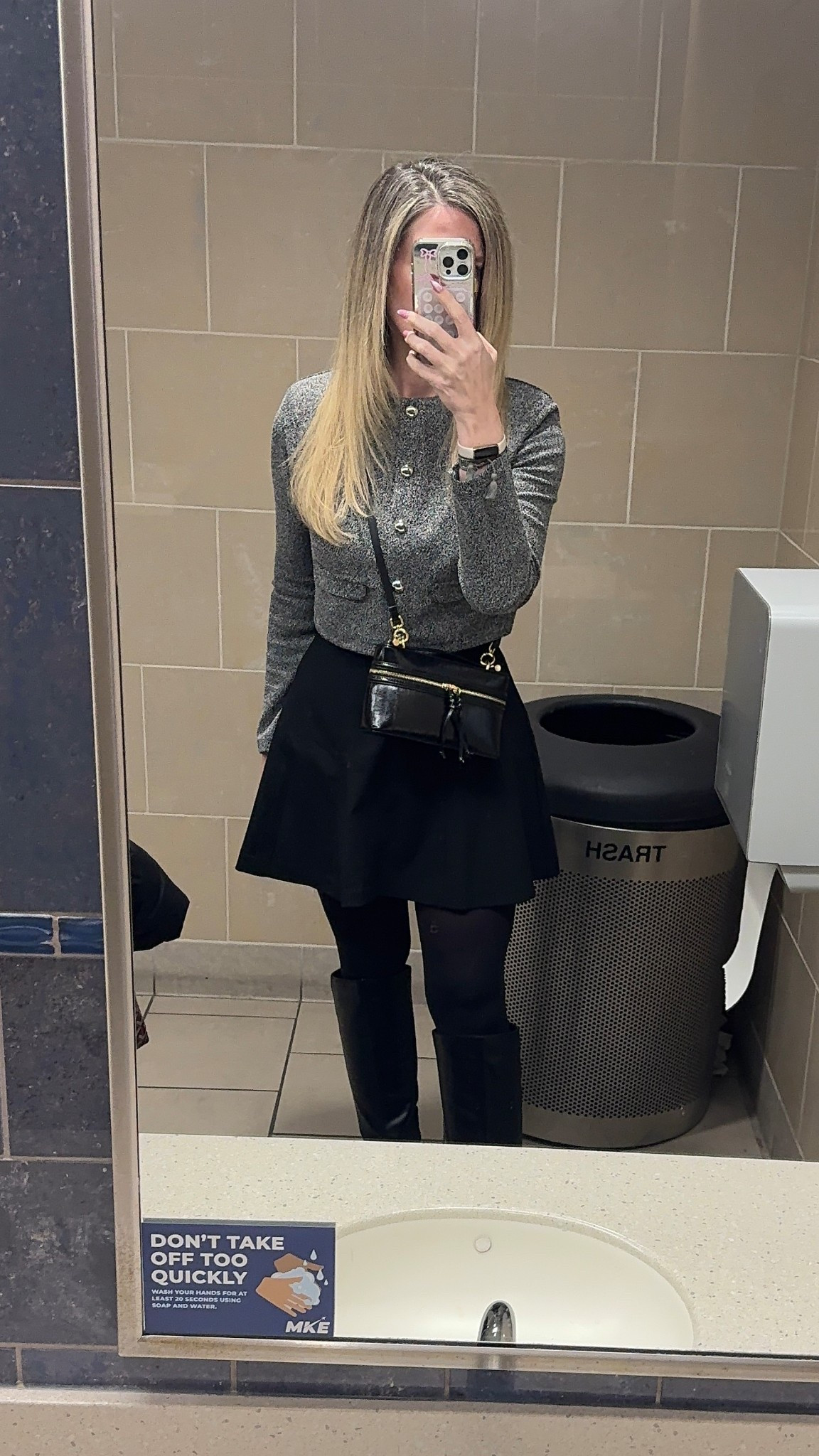 H&M Workfit of the Day

#h&m #weartowork #springfashion

#LTKItBag #LTKFindsUnder100 #LTKWorkwear