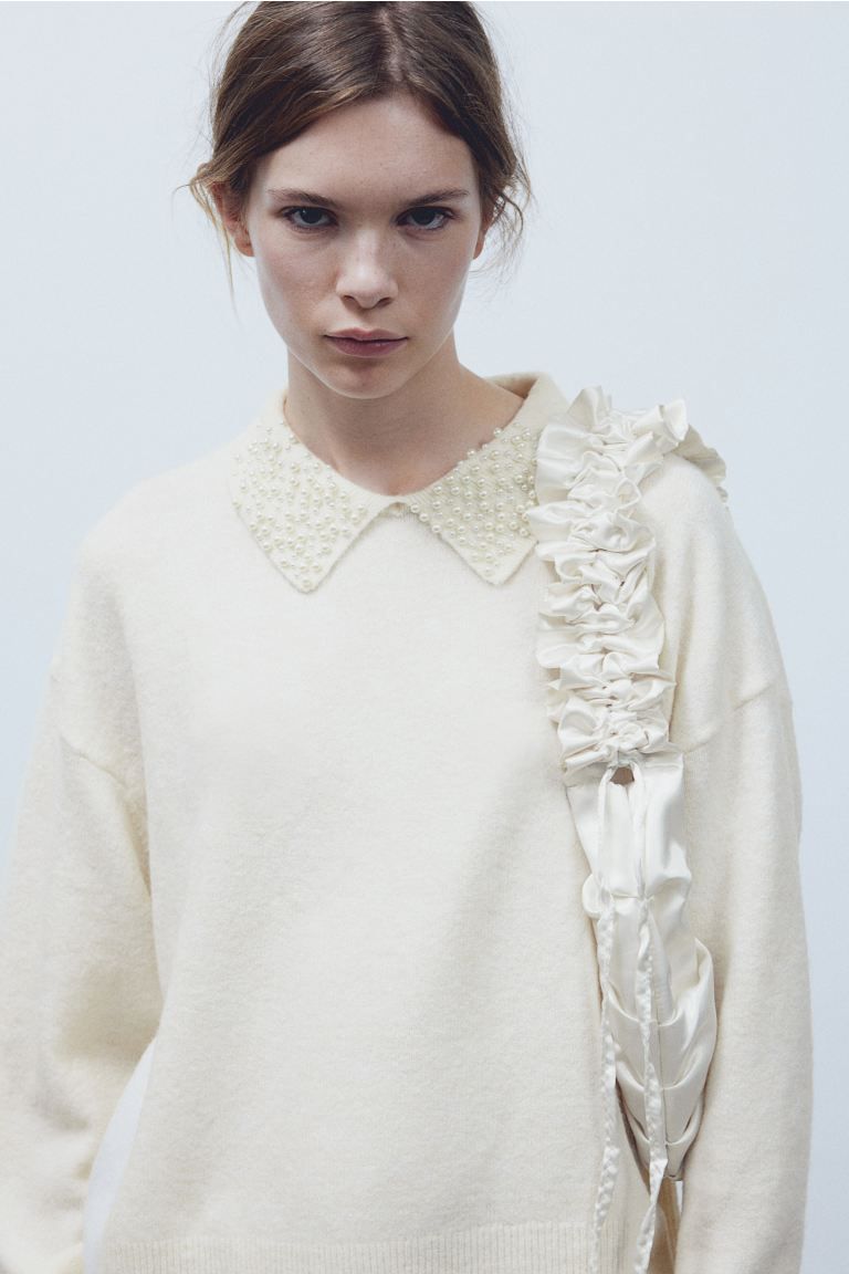 Beaded-collar Sweater - Cream - Ladies | H&M US | H&M (US + CA)
