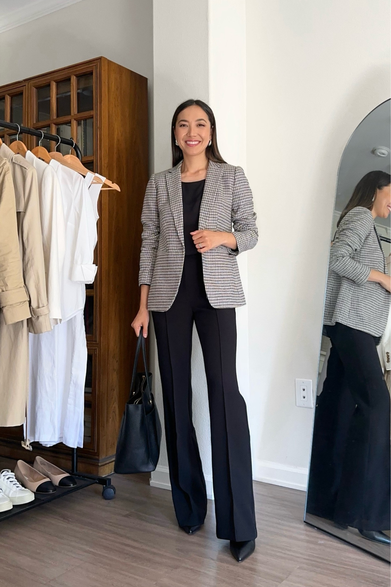 Fall workwear styling a plaid blazer - all items are old, linked to similar styles 

Plaid blazer 
Black blouse 
Black flare pants 
Black boots 
Black leather tote bag 

#LTKWorkwear #LTKStyleTip