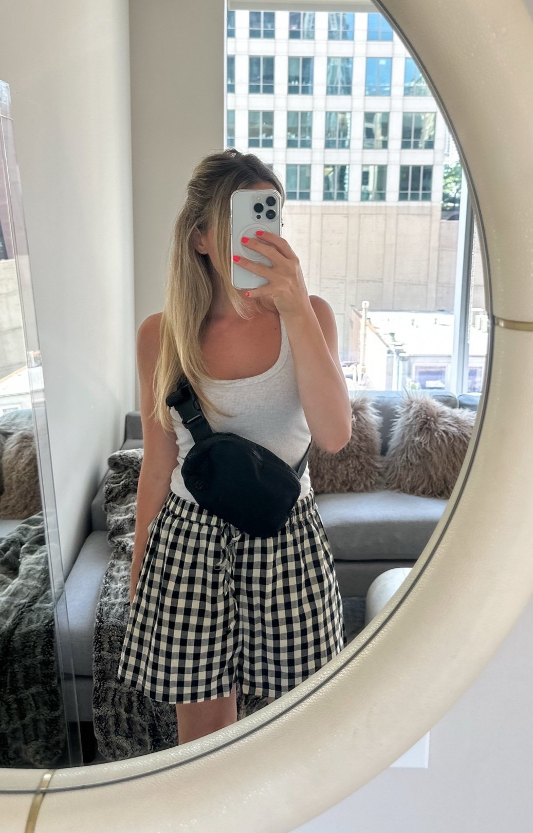 Chicago: Daily Outfit- coffee run
* shorts are apart of the Nordstrom Anniversary sale 


ootd style fashion, gingham shorts, Nordstrom sale, summer shorts, coffee outfit, running errands

#LTKU #LTKootd #LTKdayinmylife