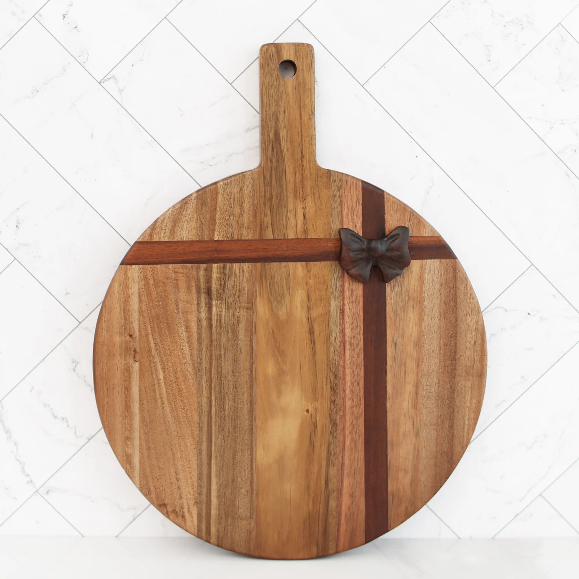 Round Acacia Board with Bow | Interior Delights