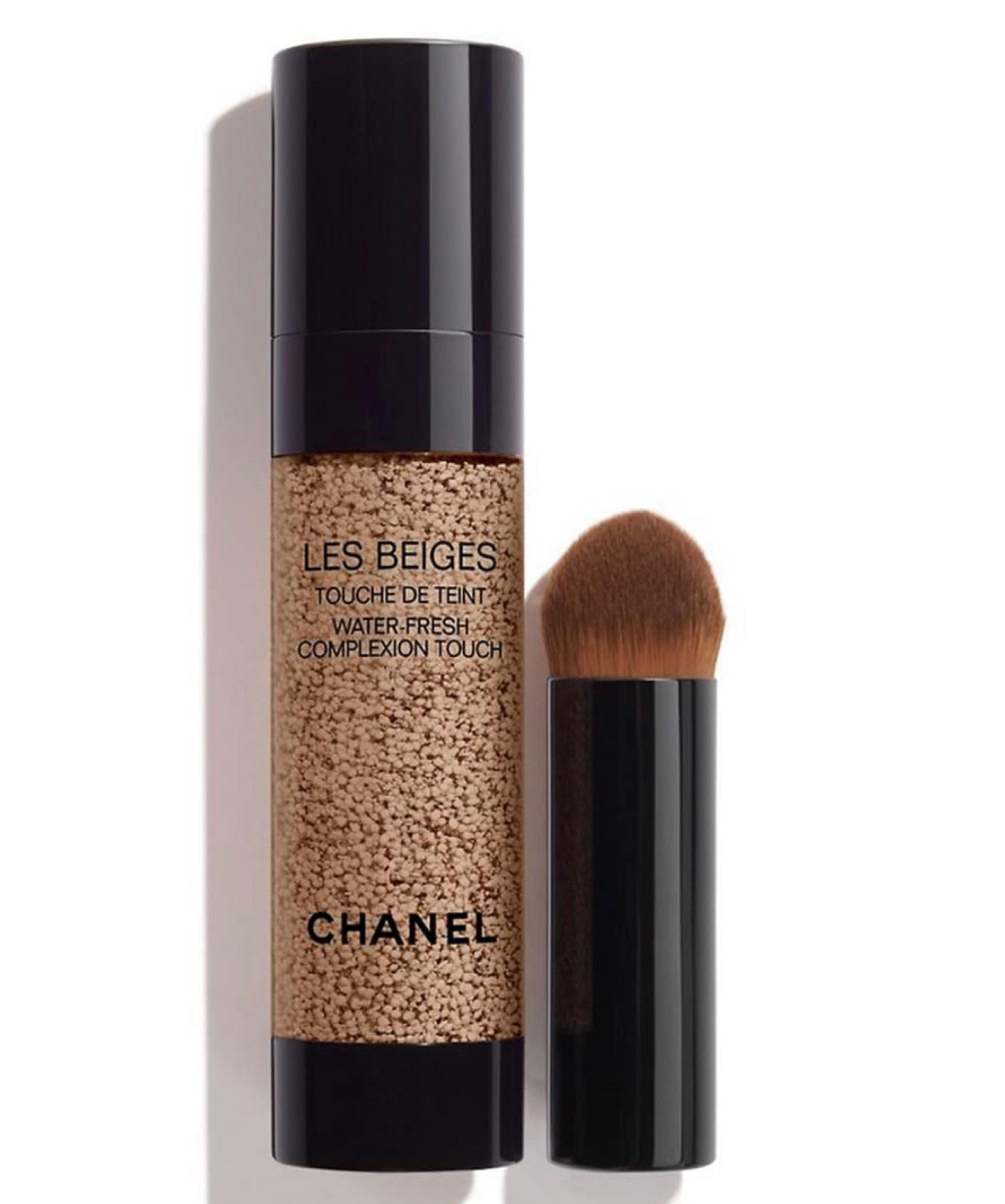 NEW foundation alert!!! And comes with the cutest Chanel brush. 
Shade: B40 since I’m a bit tan now

#LTKbeauty