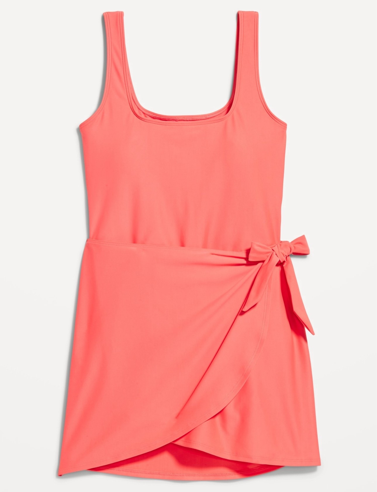 60% off swim suits at old navy right now! Love the coverage and fit of this one. 

#LTKSummerEdit #LTKSwim #LTKSeasonal