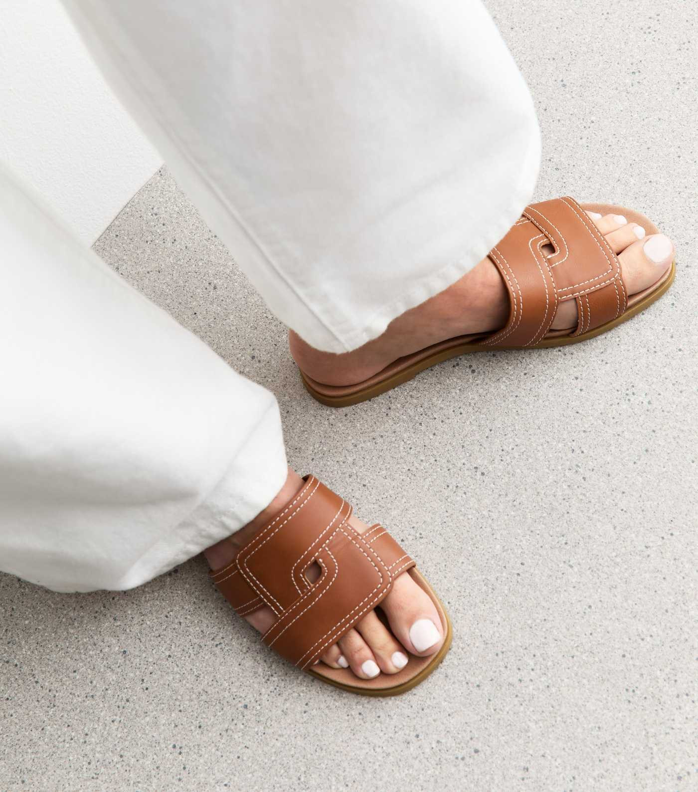 Wide Fit Tan Faux Leather Woven Strap Sandals | New Look | New Look (UK)