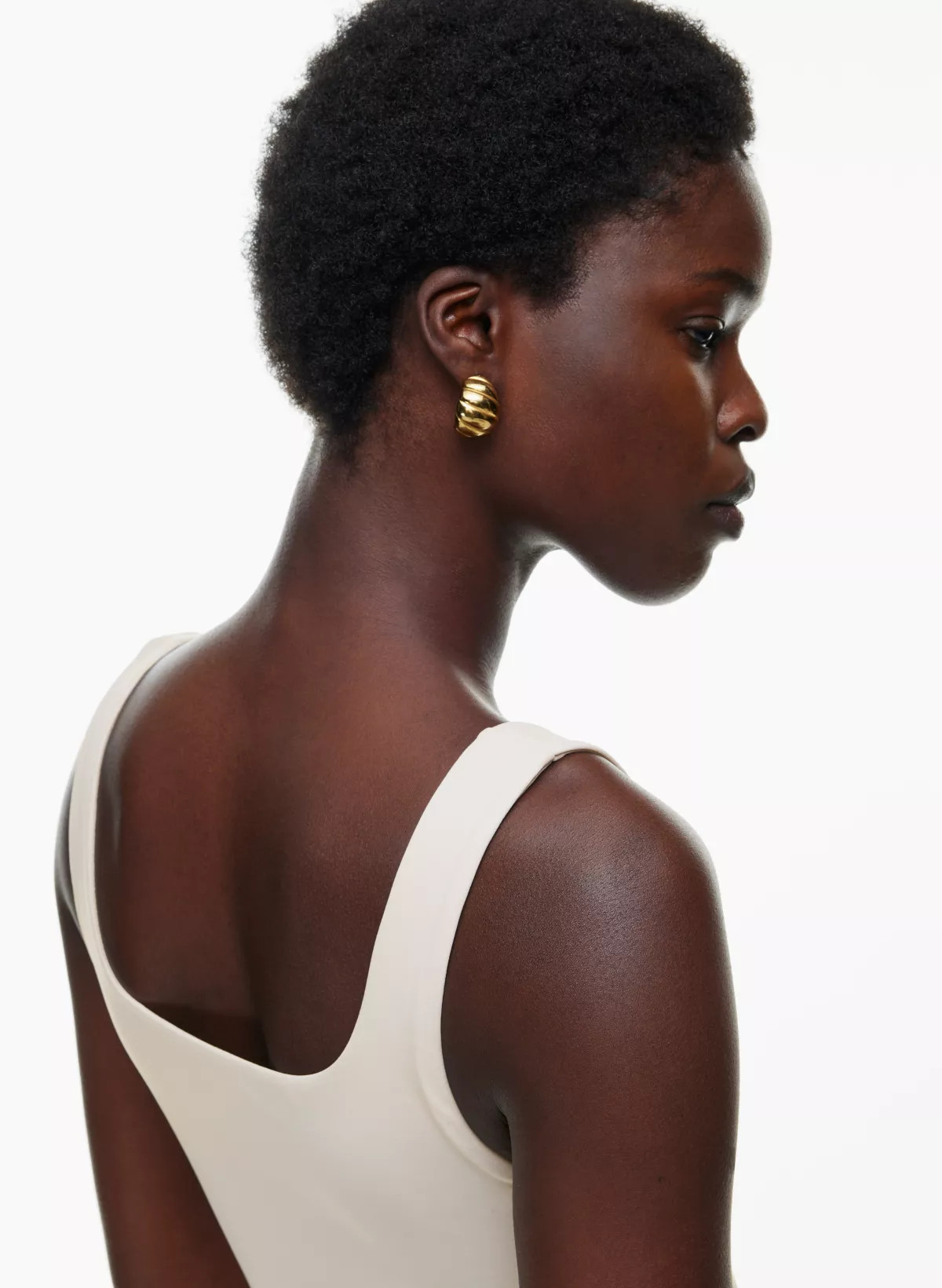 CONTOUR SQUARENECK MIDI DRESS | Aritzia