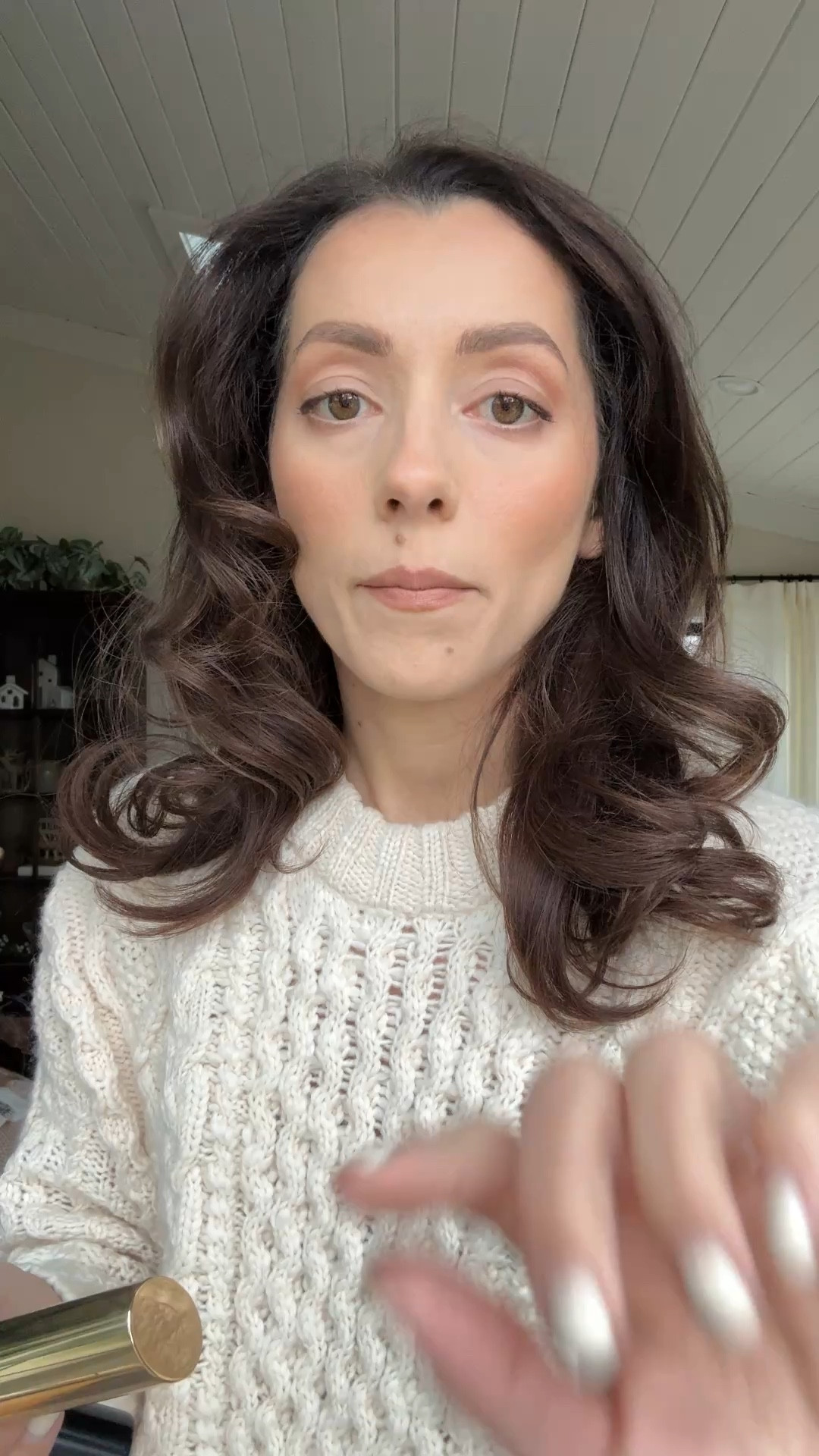 My FAVORITE makeup brand is having 20% off for cyber Monday plus a FREE limited edition cheek color — rogue — with purchases over $75 or more while supplies last!! Would make a great gift for friends/fam to try or even for yourself! I treated myself today lol. 

Here’s what I have on from Merit in this video:
Foundation - bisque & linen (full face of linen and cheeks a mixture of the two) 
Bronzer - seine 
Cheek - terracotta & mood
Mascara 
Brow gel 

Their brush is my favorite and I use two for my makeup. One to blend foundation and then the other is for my blush and bronzer. 

#LTKCyberWeek #LTKSeasonal #LTKGiftGuide