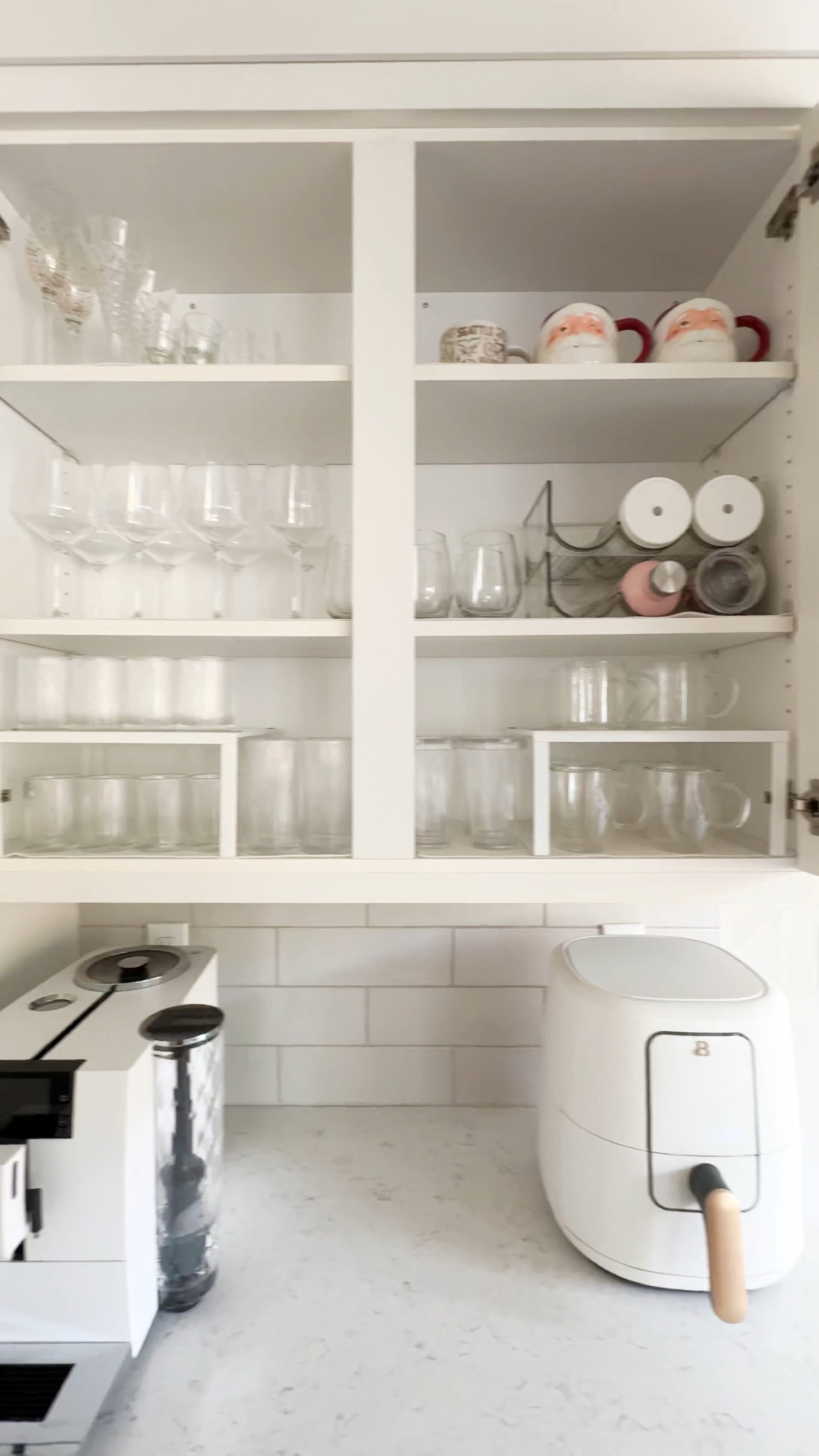 Glassware organization! 

Amazon glassware, Home finds, glass cups with lids and straws, cocktail glasses drinking set, coffee mugs

#LTKhome #LTKfindsunder50 #LTKSeasonal