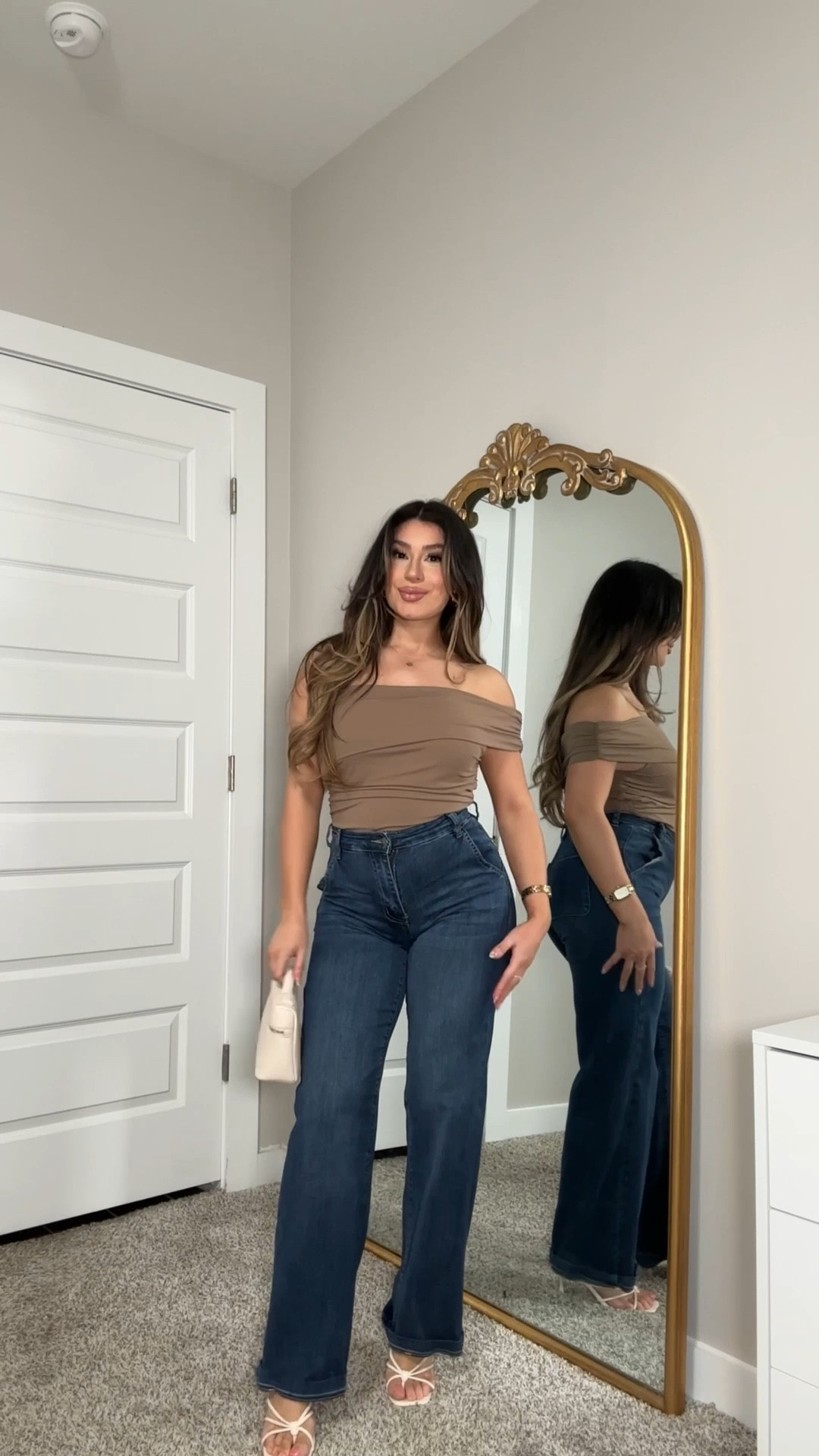 Chic Denim Outfit / Top Small / Denim 25 

#LTKPetite #LTKFindsUnder50 #LTKStyleTip