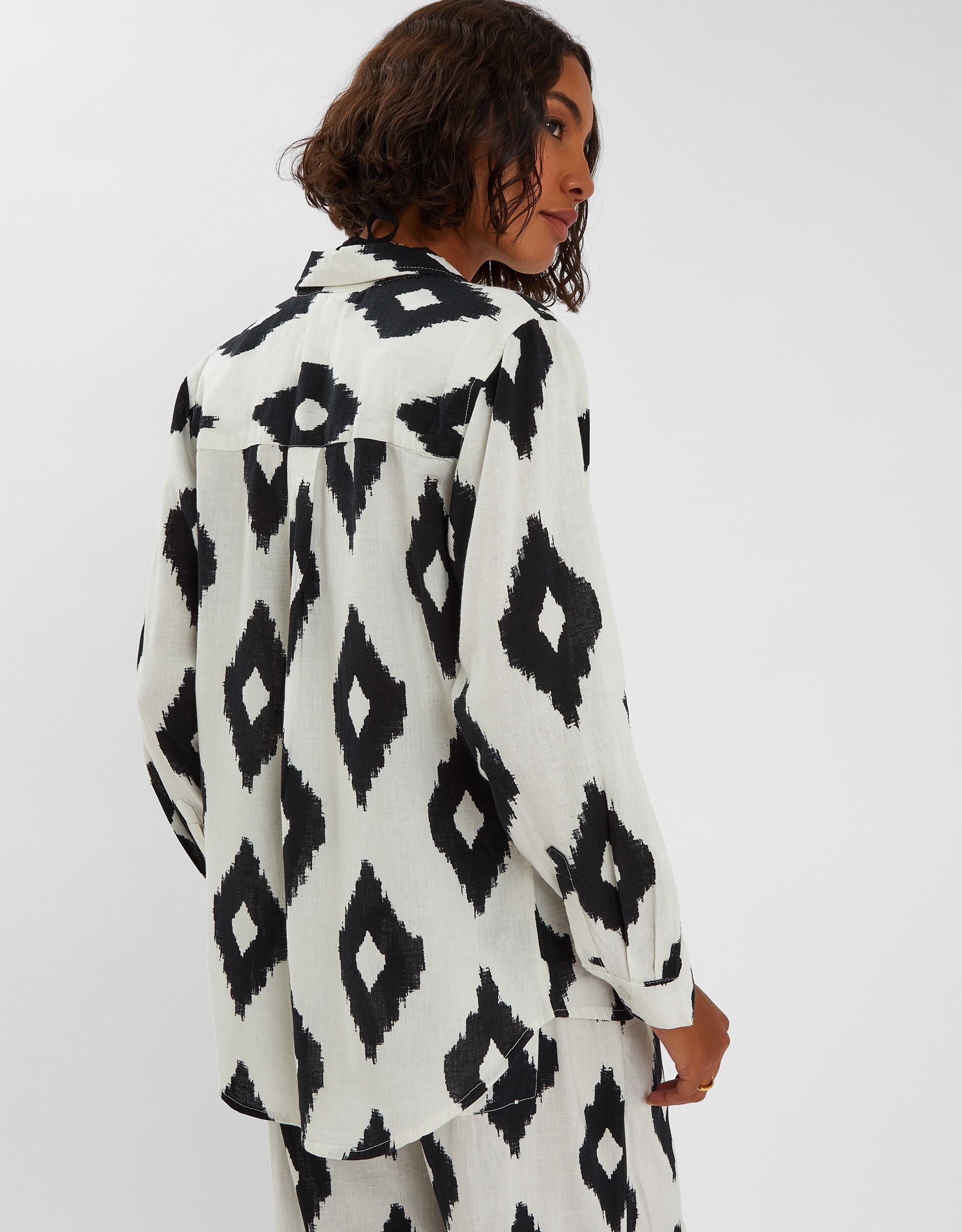 Abstract Diamond Print Shirt Black | Accessorize (Global)