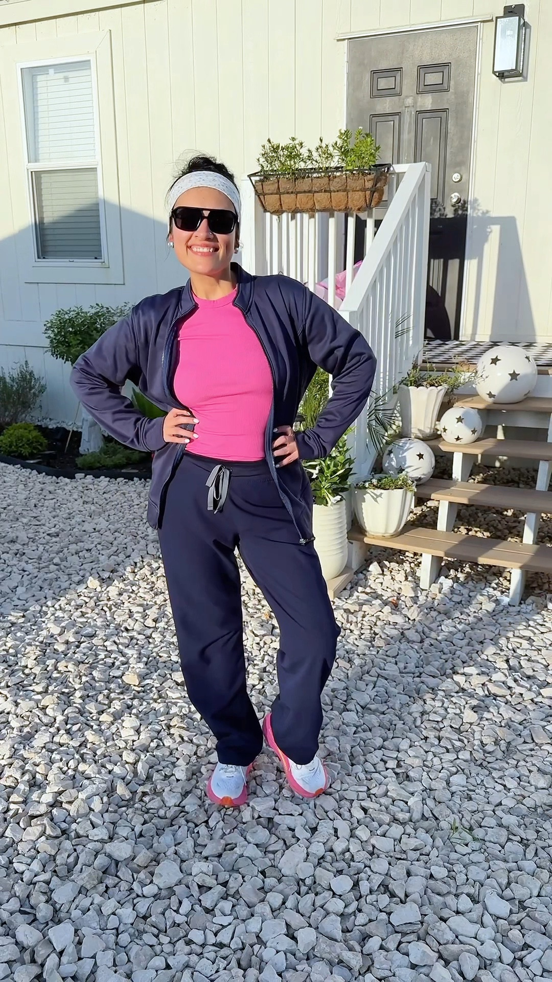 Navy scrubs with pink details for 12 hours of controlled chaos! 🩷🩺

#LTKWorkwear #LTKStyleTip #LTKMidsize