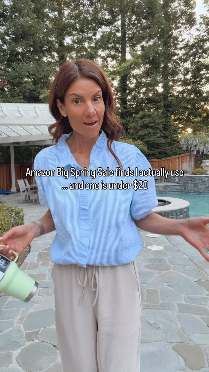 @amazonfindsandfashion Amazon Big Spring Sale finds I actually use every day— and yes, one is under $20 🙌

If you’ve been waiting to grab a few things… this is the time. These are all favorites I reach for on repeat:

• Apple Watch (I wear it daily)
• Yeti cup + cooler (worth it, keeps everything cold forever)
• Viral pants under $20 (!!) so good I grabbed more than one
• Ruffle blouse (easy, flattering, goes with everything)
• Beach bag you’ll use all spring/summer

@amazon #ad #founditonamazon

#LTKSaleAlert #LTKootd #LTKOver40