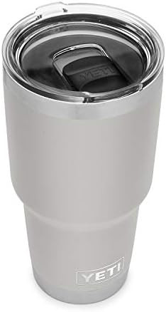 YETI Rambler 30 oz Stainless Steel Vacuum Insulated Tumbler w/MagSlider Lid, Black : Home & Kitch... | Amazon (US)