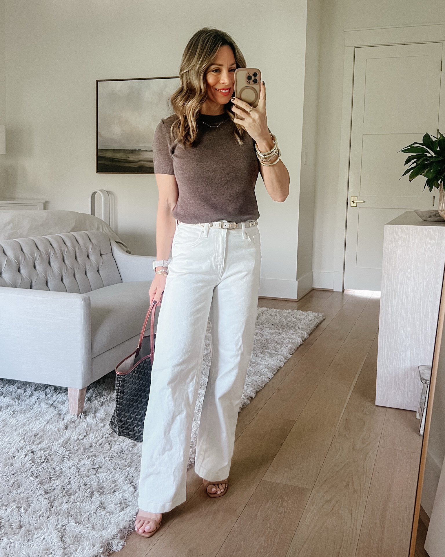 I have been reaching for these Amazon jeans on repeat! 

Top Fit: I’m wearing a Small 

Jeans Fit: I’m wearing a 2 Short

#LTKgrwm #LTKPetite #LTKOver40