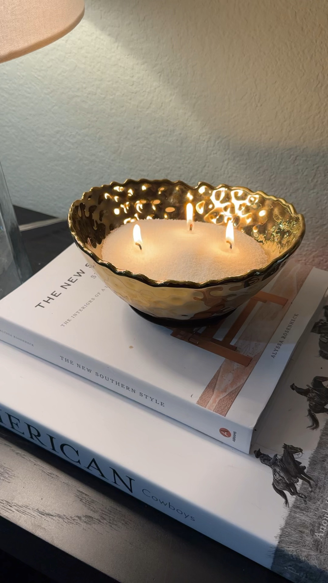 How cool is this reusable candle?? 
Love it on our entry table!



#LTKHome #LTKFindsUnder50