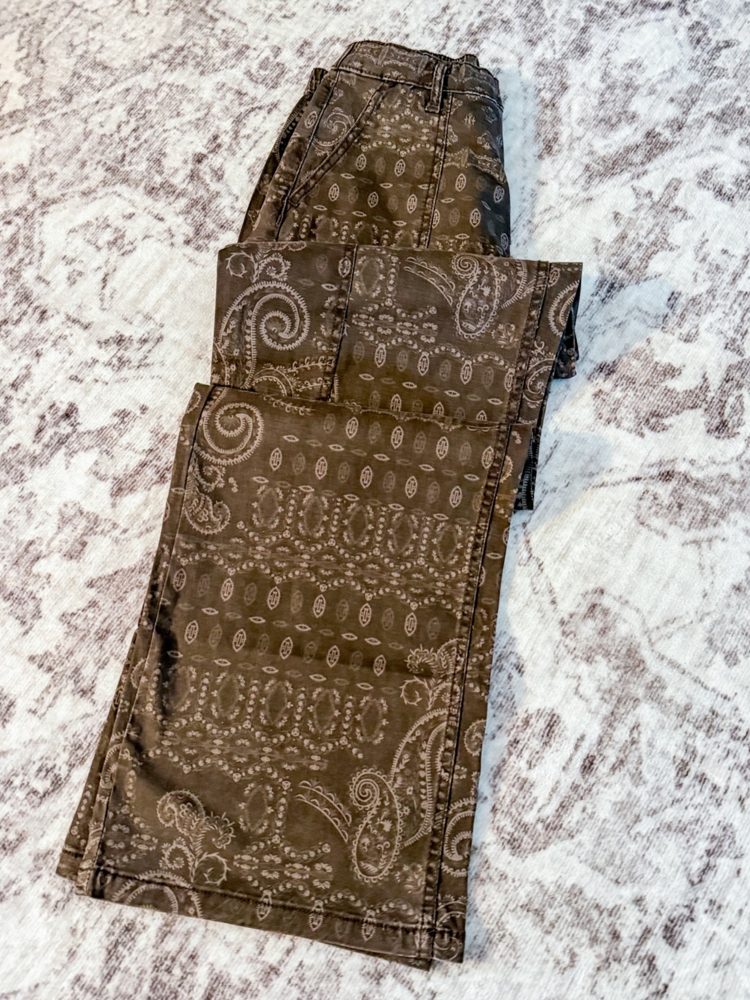 Our favorite pants are now available in new prints. 
Available in 3 length options.

#LTKSeasonal #LTKOver40