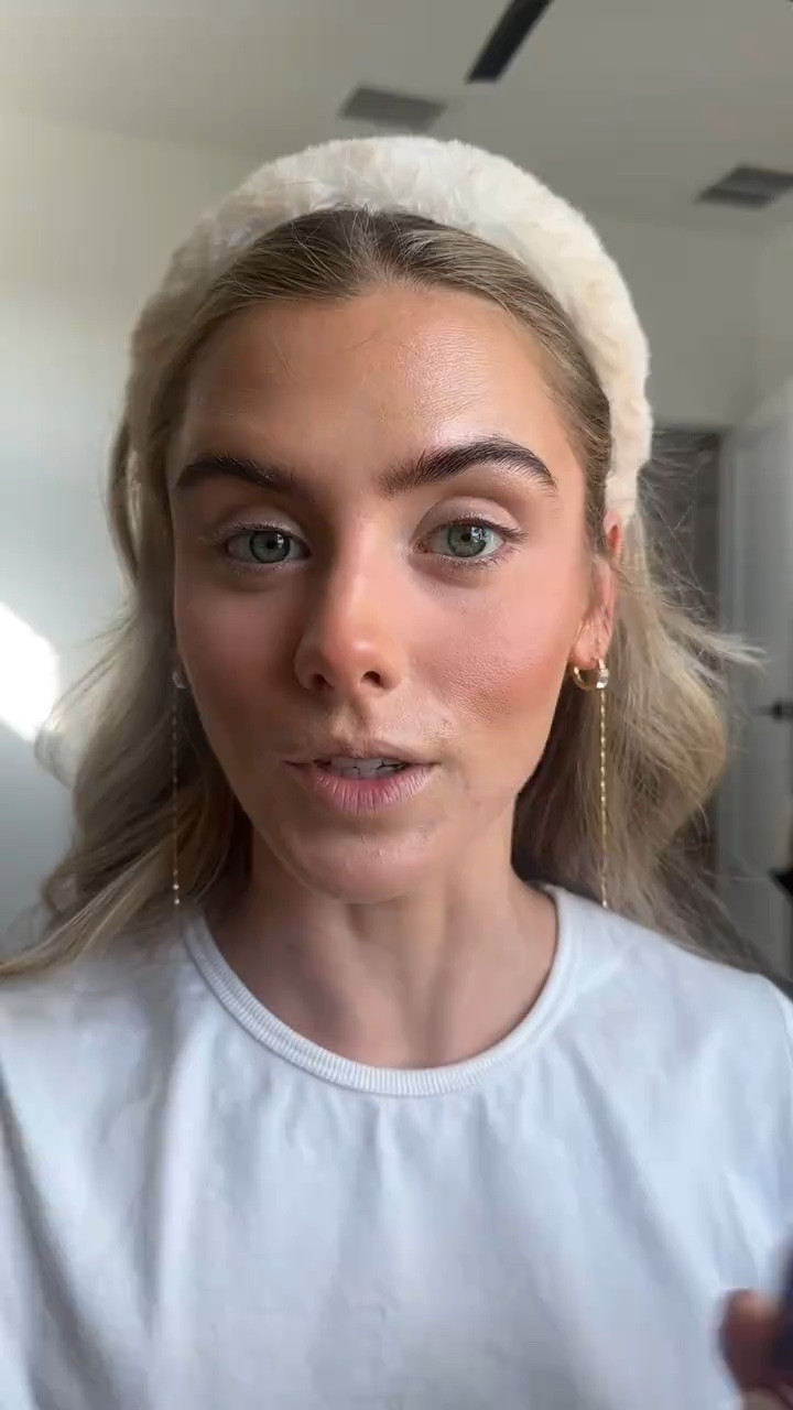 LYS matte powder bronzer shade horizon medium. What it is: A clean, talc-free, buildable matte bronzer that sculpts, defines, and livens up the complexion with a silky-smooth formula @Sephora 

#LTKgrwm #LTKBeauty #LTKselfcare