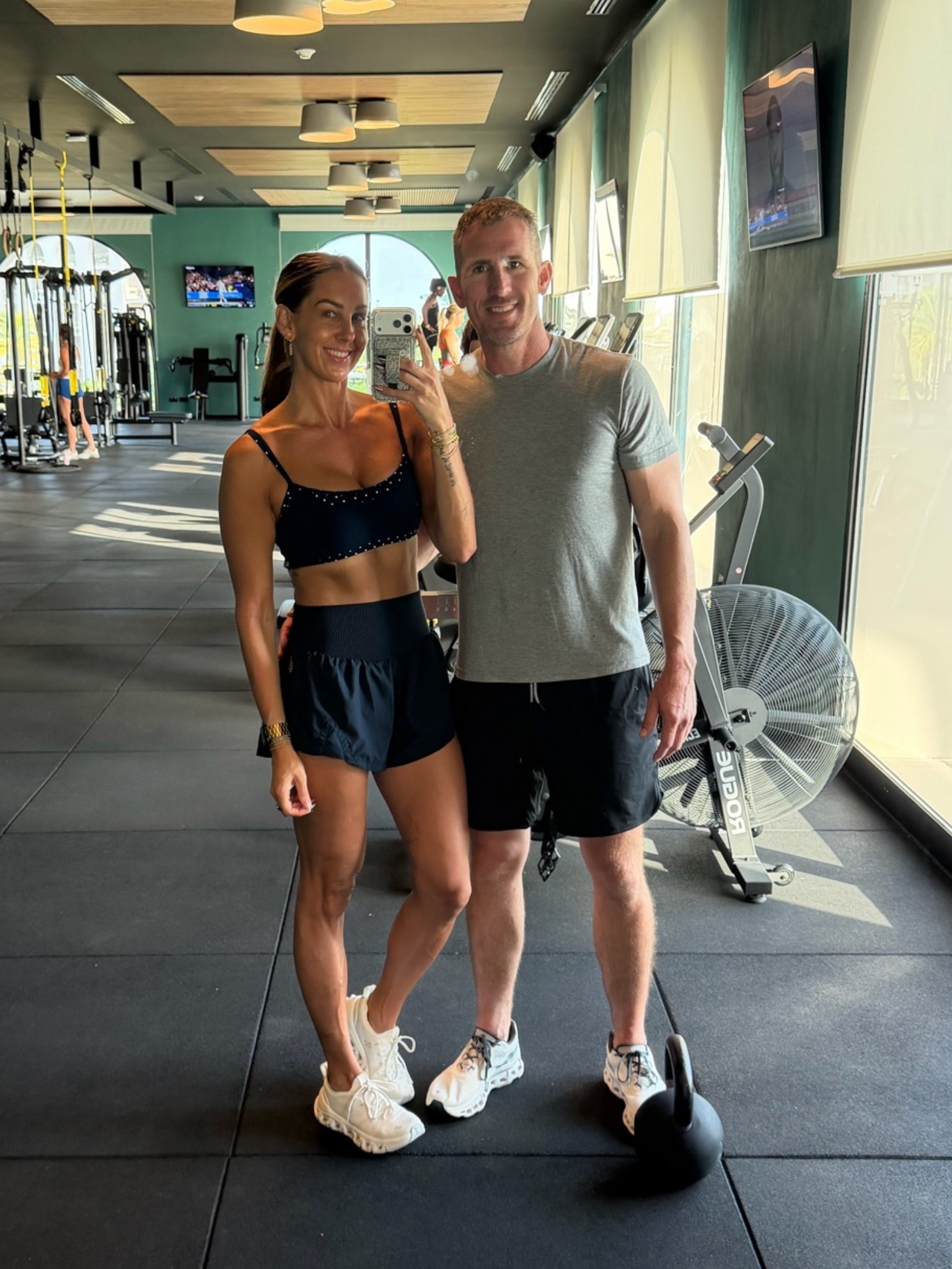 Shorts-small
Sneakers-tts 8

#LTKfitnessgoals #LTKActive #LTKootd