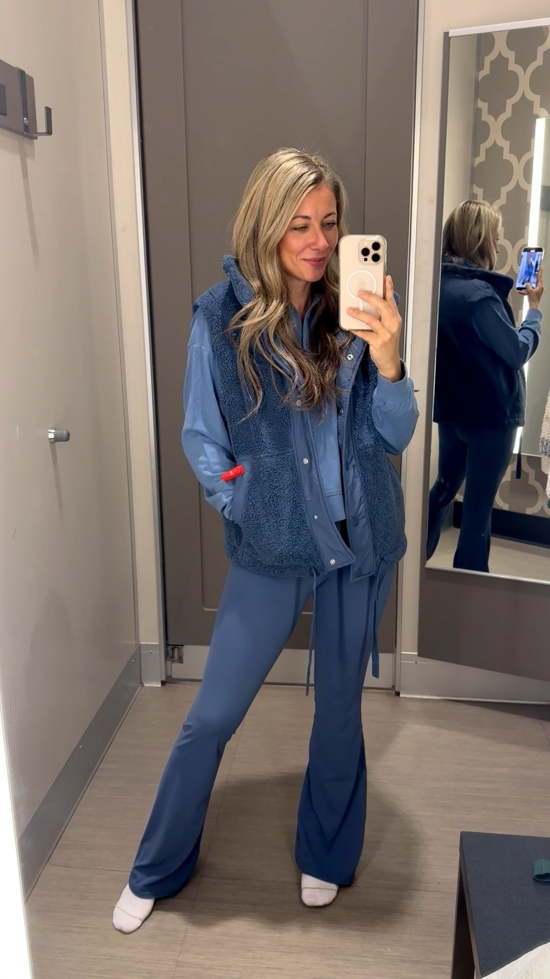 One of my top sellers this month, so sharing again! Blue vest is Joylab and sooo cozy!!! Wearing an XS! Long sleeve all in motion blue collared top is small and the blue flare leggings are also all in motion and a small! Obsessed with this monochrome look!!👏🏻😮‍💨

#LTKPetite #LTKActive #LTKOver40