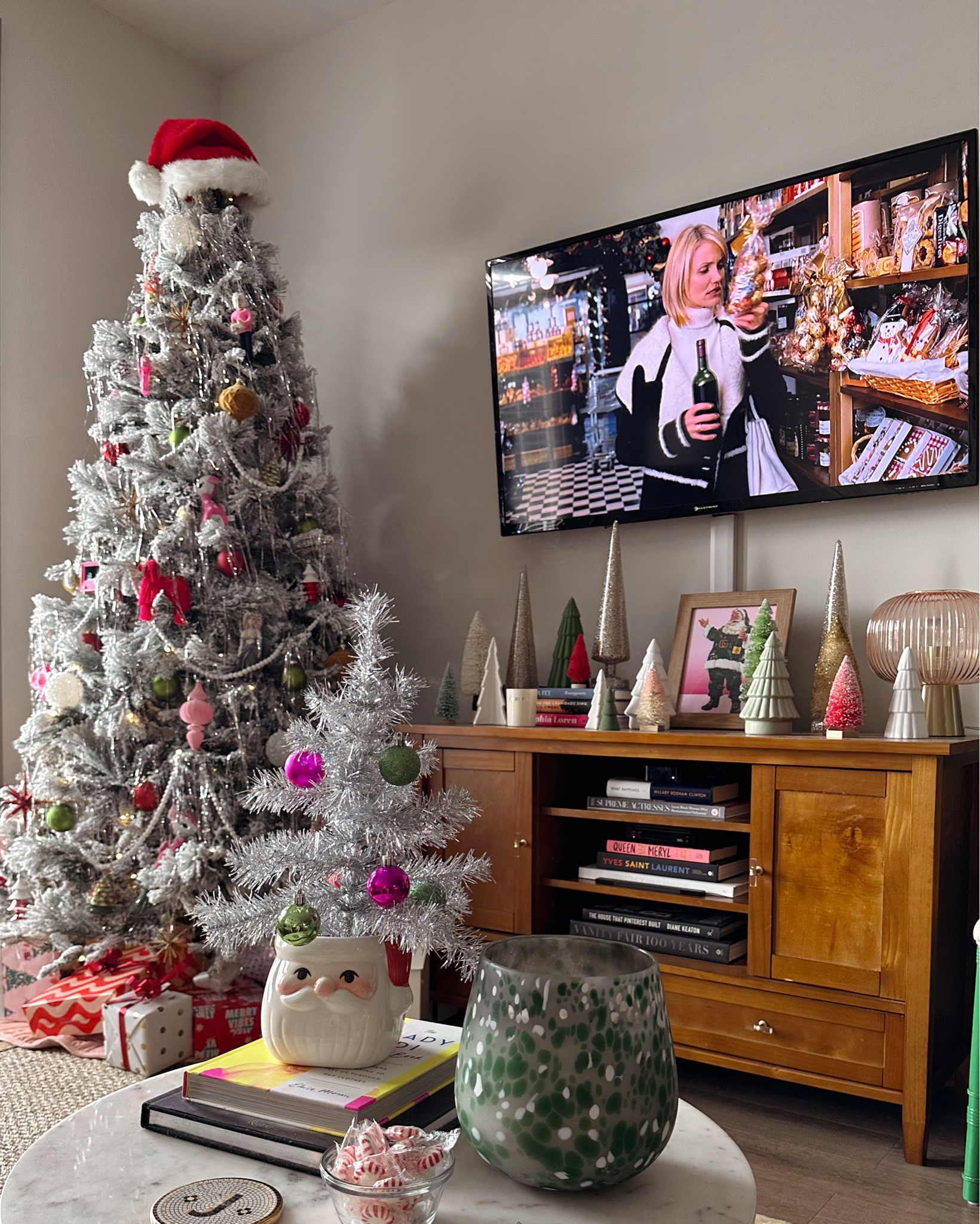 I’ve been seeing tinsel trees everywhere so I knew I had to give in. Obvi Amazon had the goods!

Linking some ornaments and the tree here tooChristmas

#LTKhome #LTKSeasonal #LTKHoliday