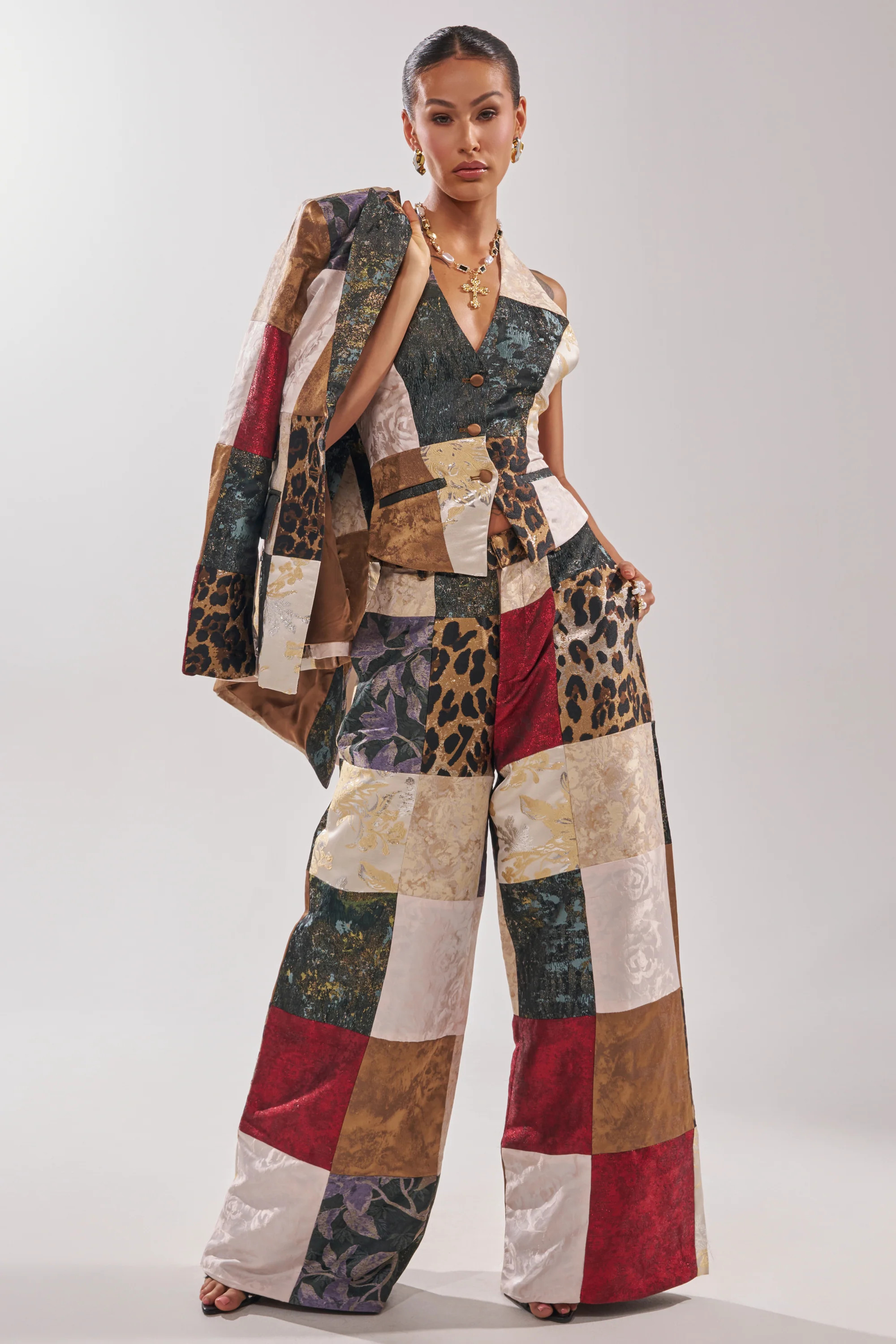 MADE YOU LOOK PATCHWORK TROUSER | AKIRA