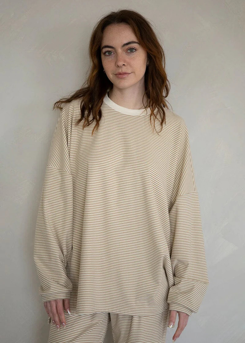 Polly Fleece Oversized Top - Beige | Alice & Wonder