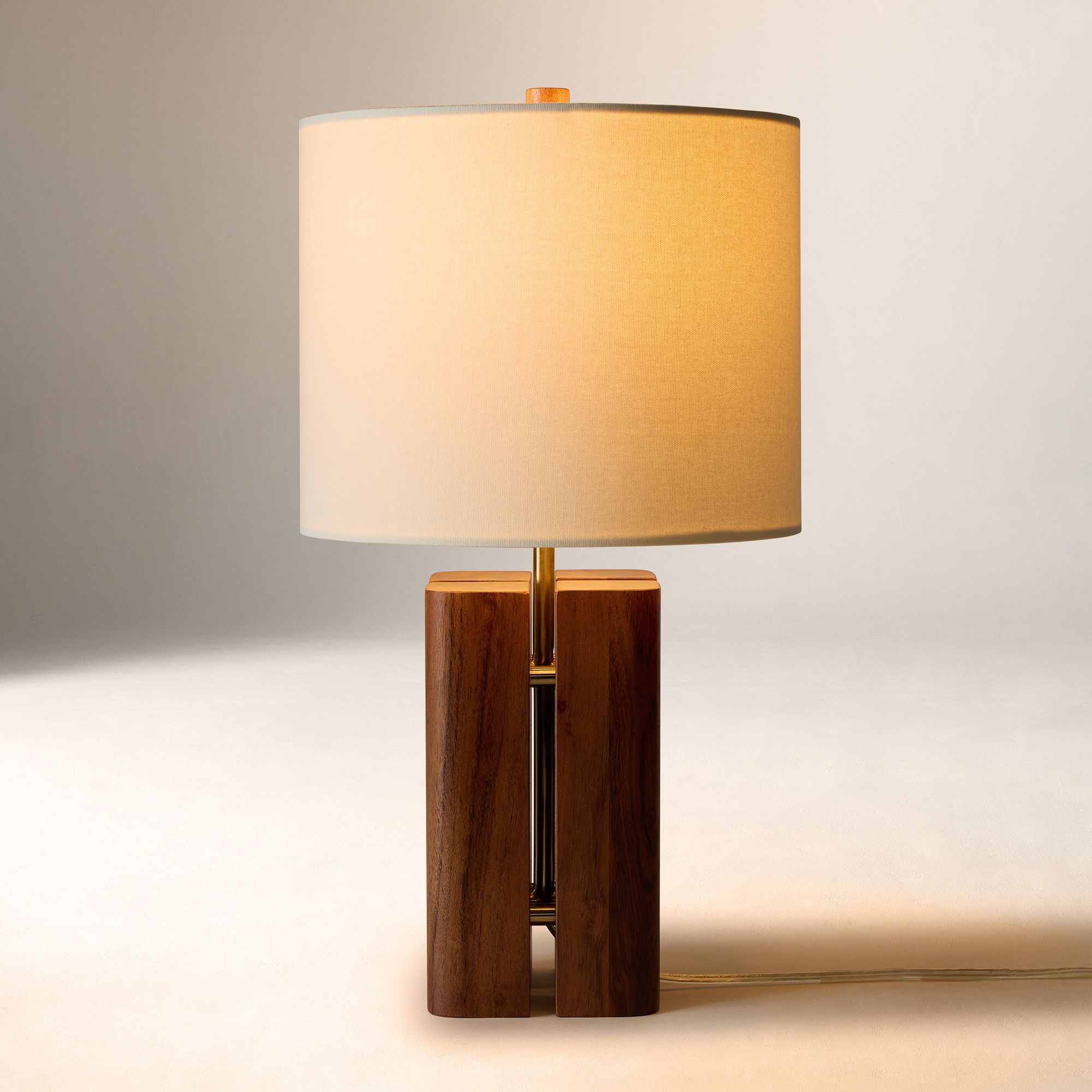 Carter Table Lamp (22") | West Elm (US)
