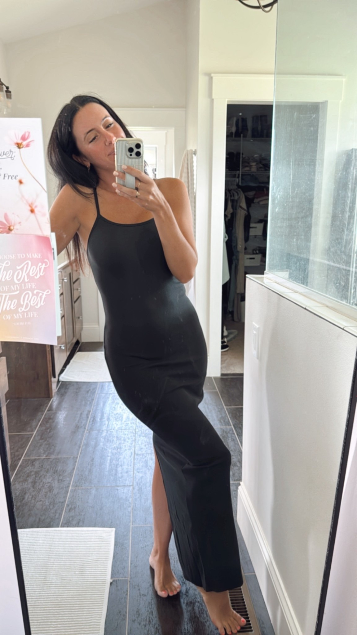 Go to summer dress🙌🏻
Dress it up, dress it down, light weight, comfy. Checks all the boxes for me 🙌🏻

#LTKBeauty #LTKStyleTip #LTKFindsUnder100