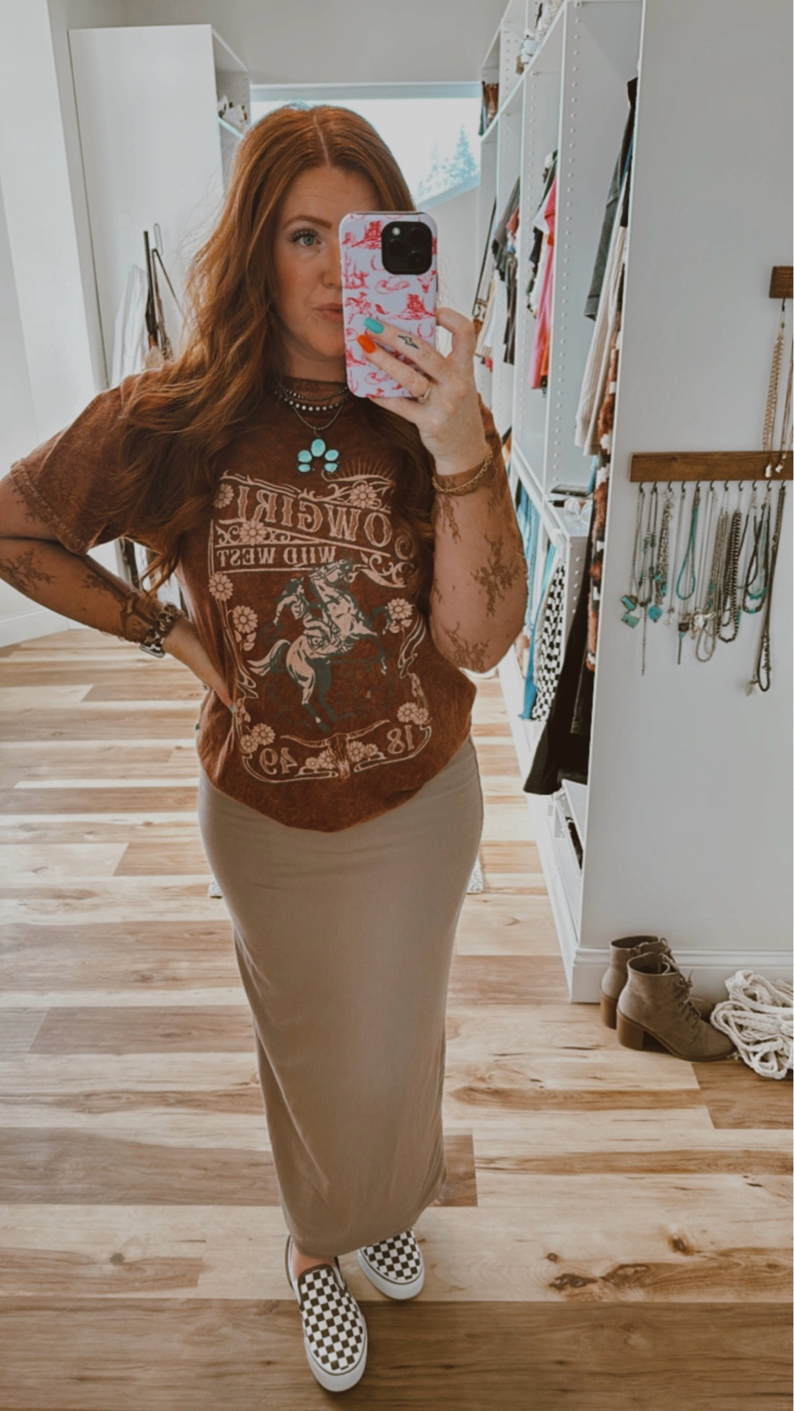 Casual western look without jeans

#LTKShoeCrush #LTKFindsUnder100 #LTKStyleTip